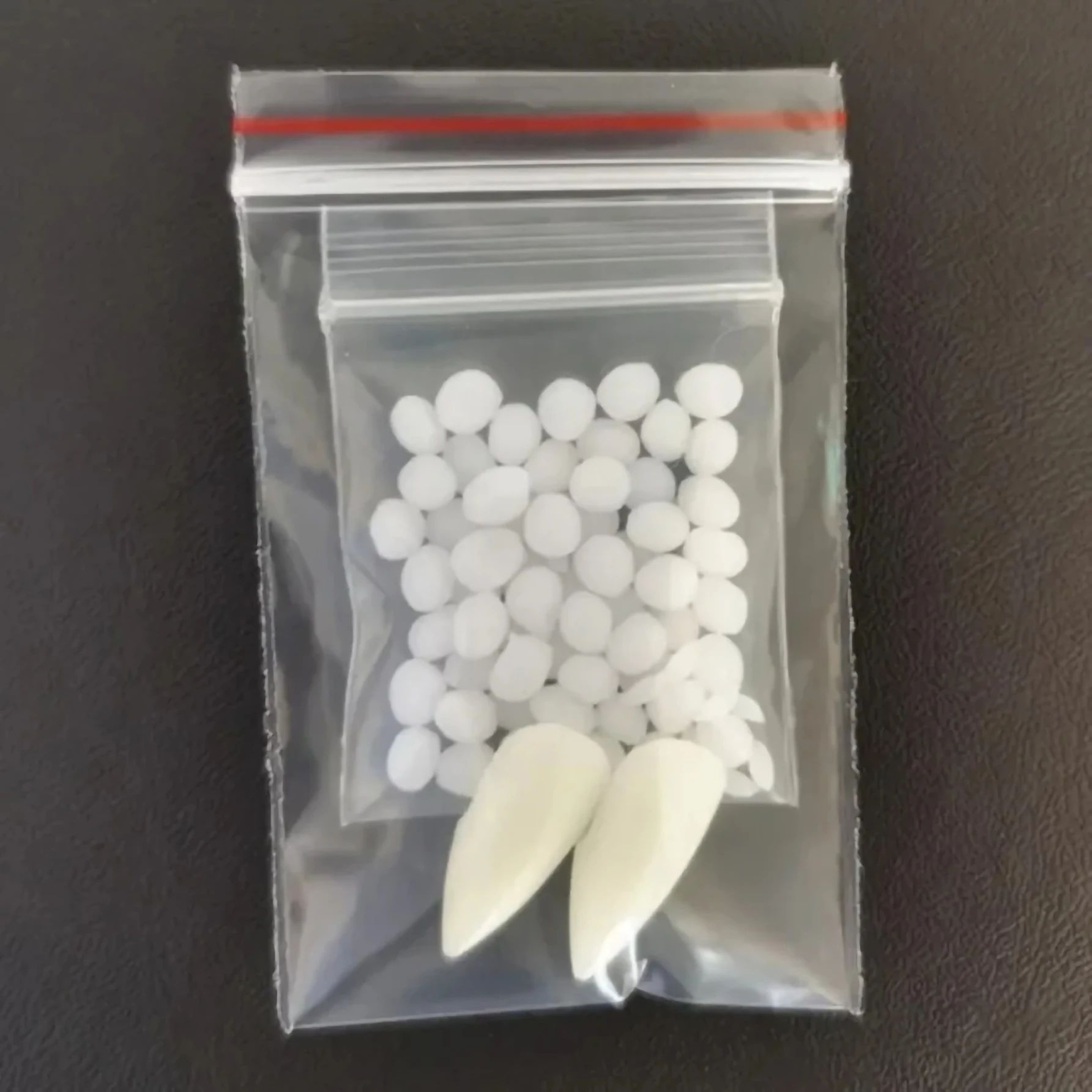 Realistic Vampire Fangs With Adhesive For Halloween Cosplay 6