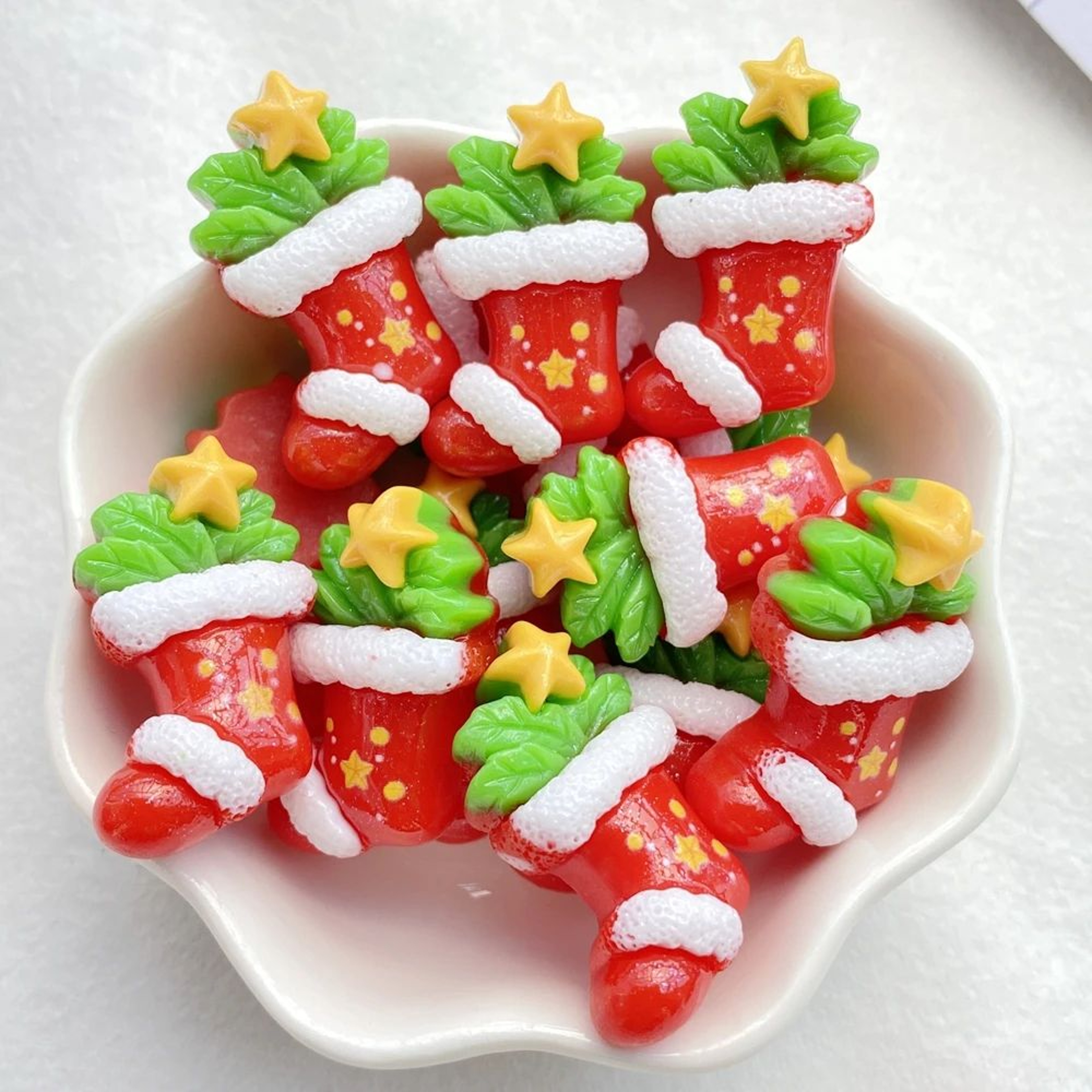 Festive 10Piece Christmas Resin Charms For DIY Crafts And Scrapbooking 11