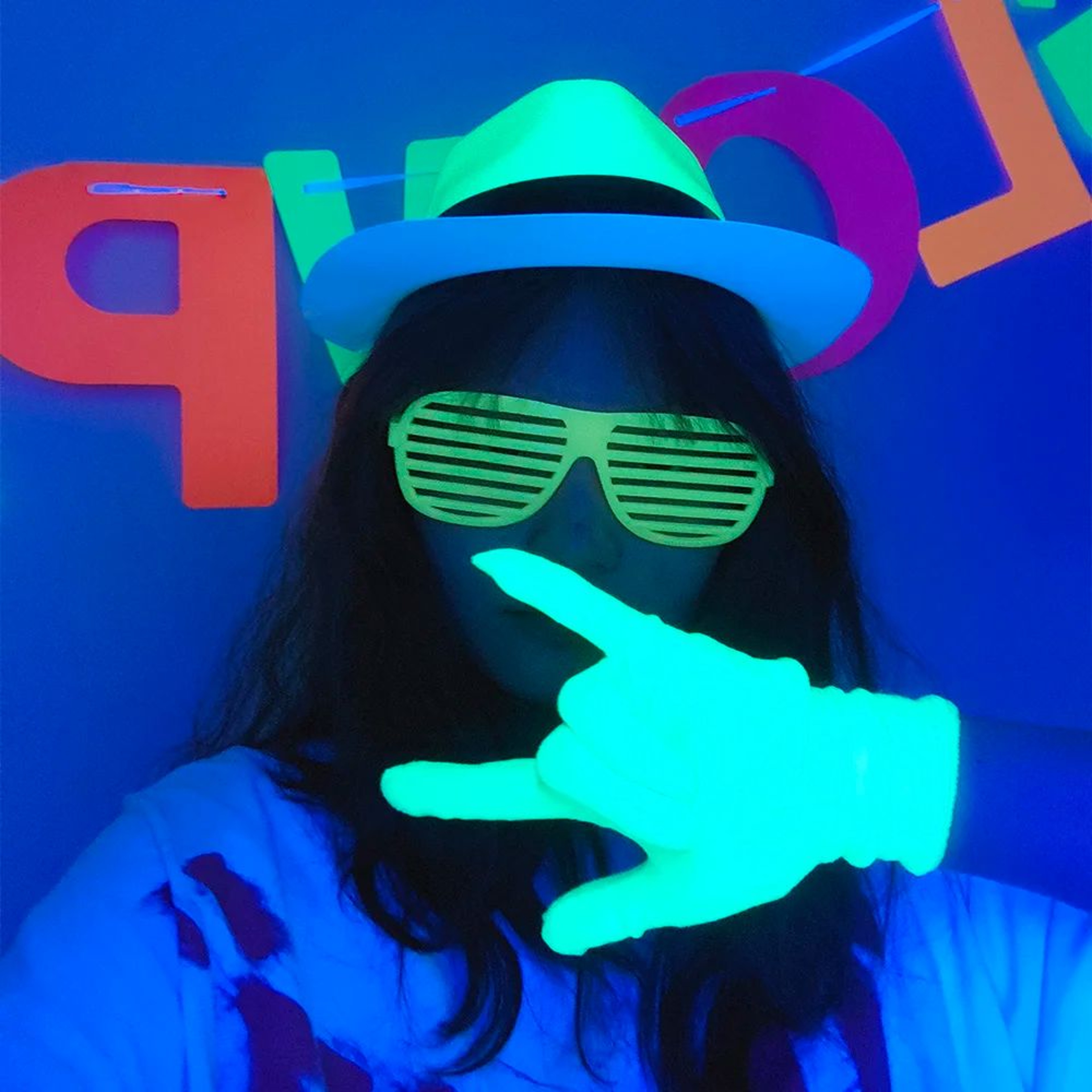 Neon Glow Fedora Party Hats UV Reactive Blacklight Party Hats 4