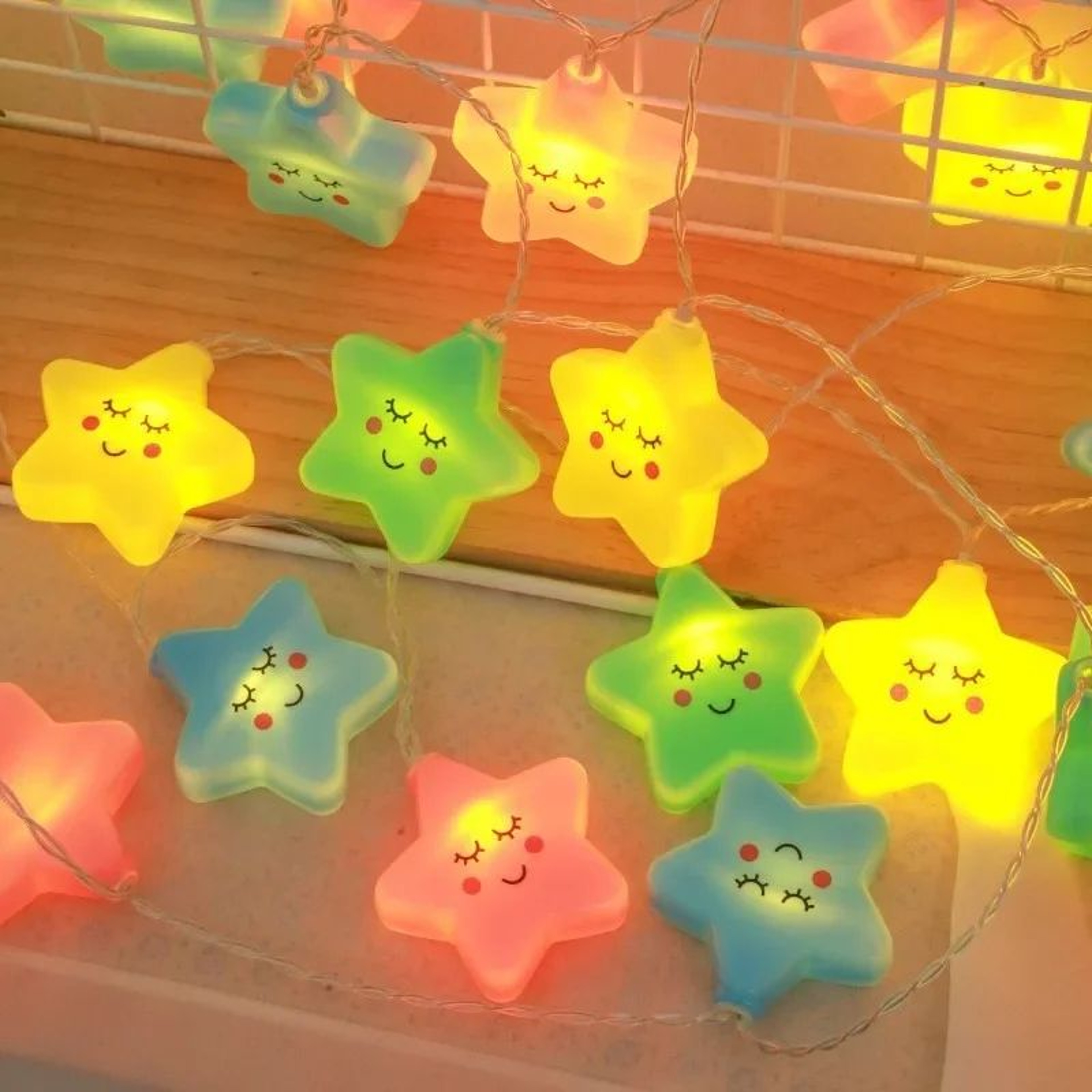 Warm White Star LED String Lights USB Or Battery Powered Garland 6