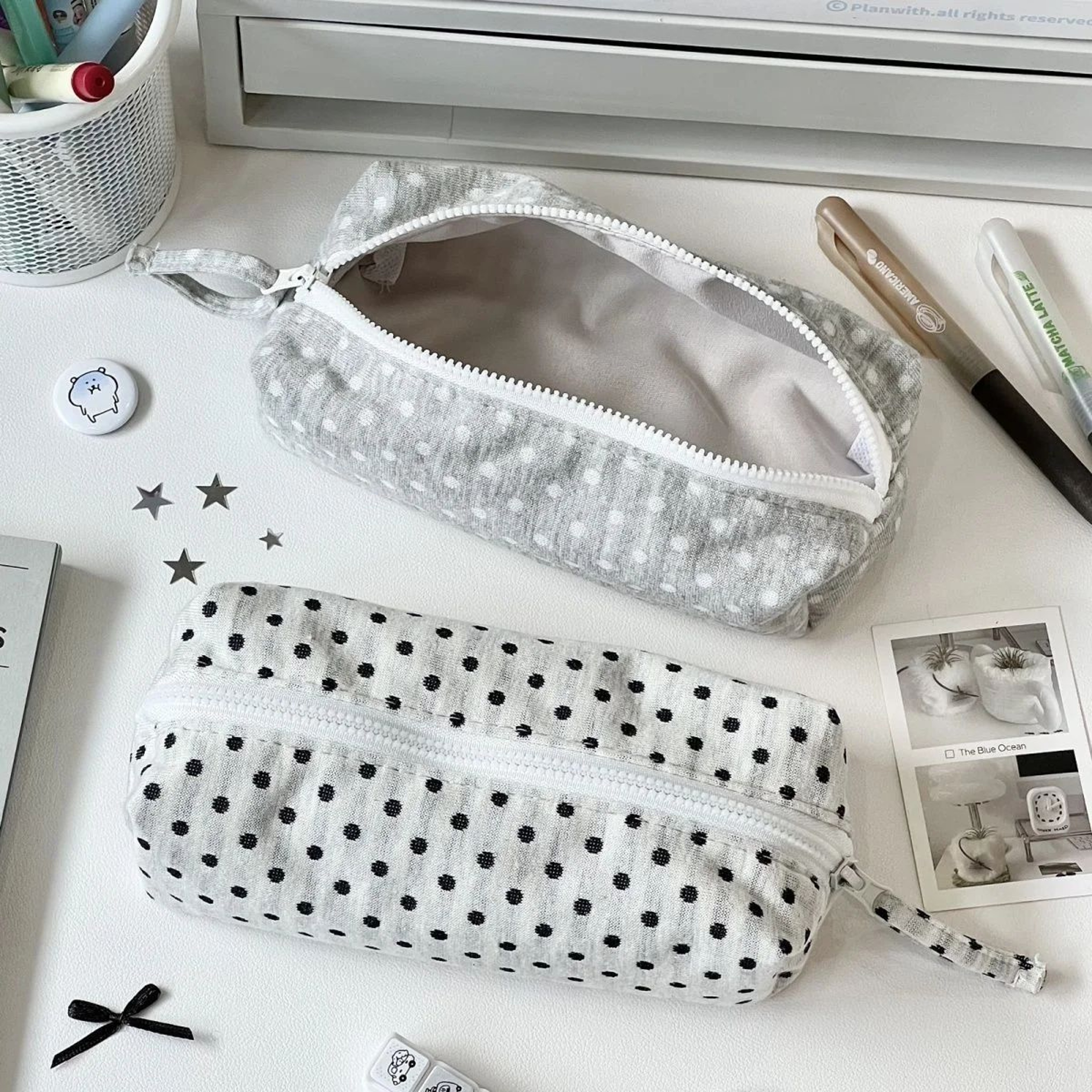 Korean Polka Dot Pencil Case Large Capacity Makeup Organizer 1