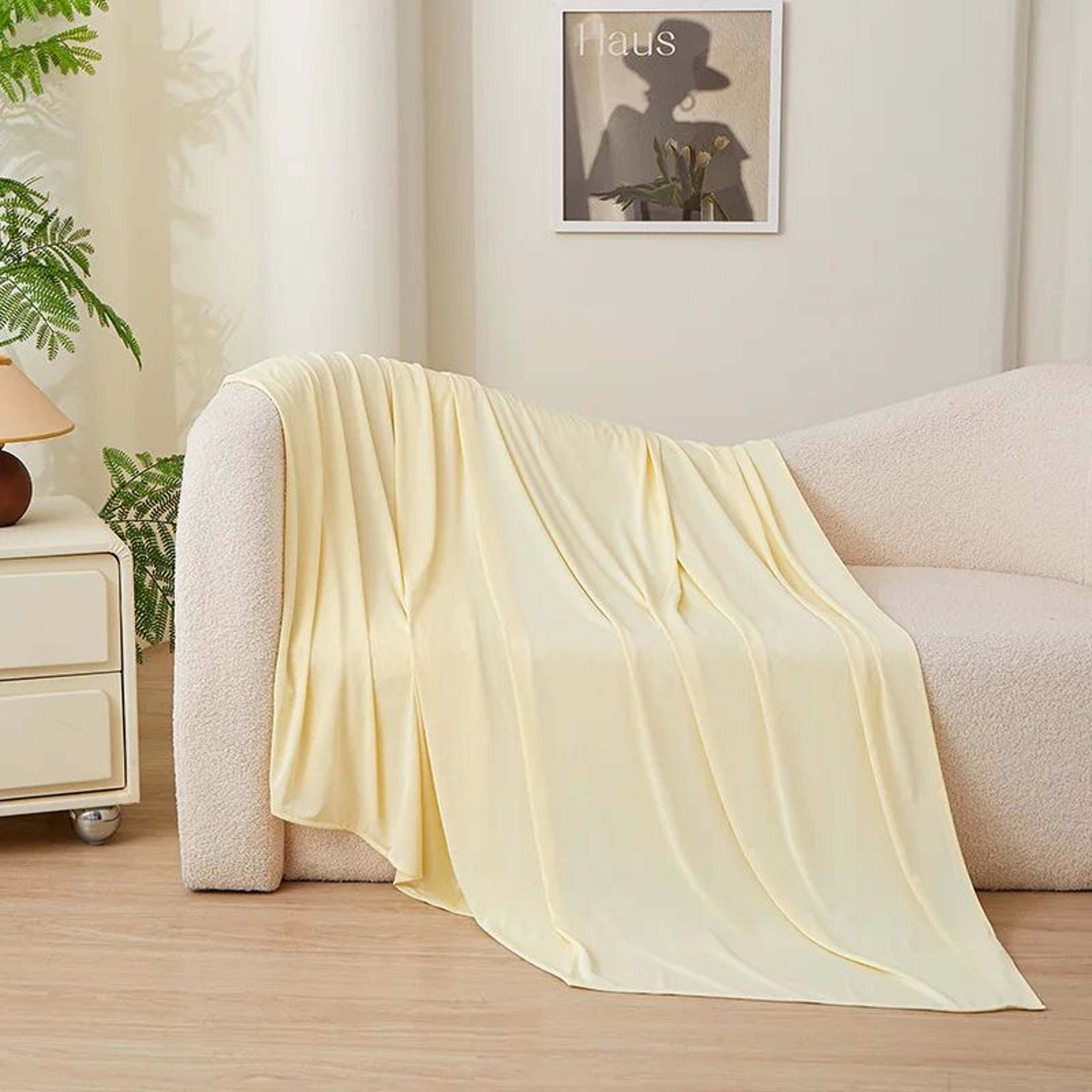 Ice Silk Cooling Blanket Lightweight Breathable Summer Bed Blanket – view 12