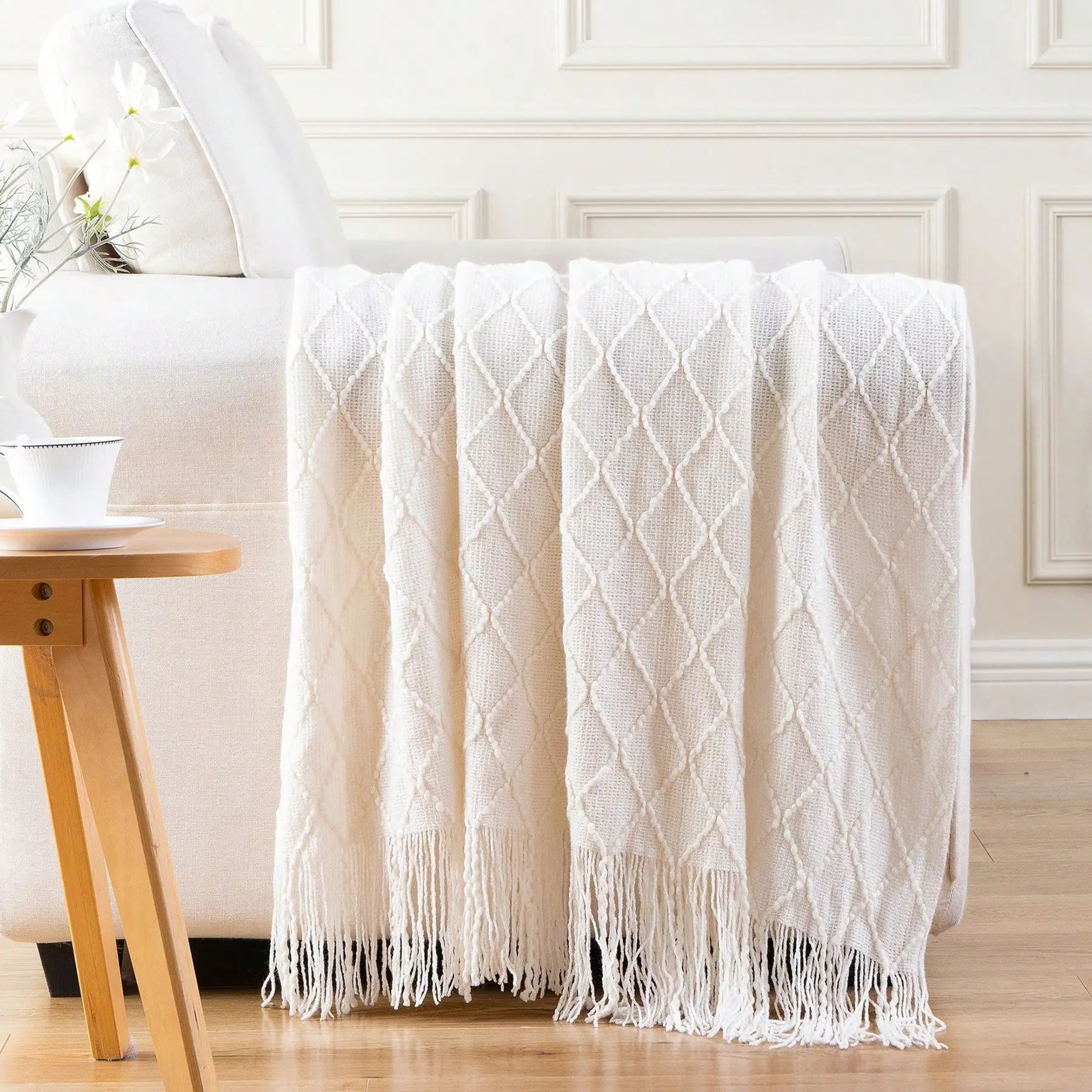 Battilo Soft Plaid Knitted Throw Blanket For Couch And Bed 2