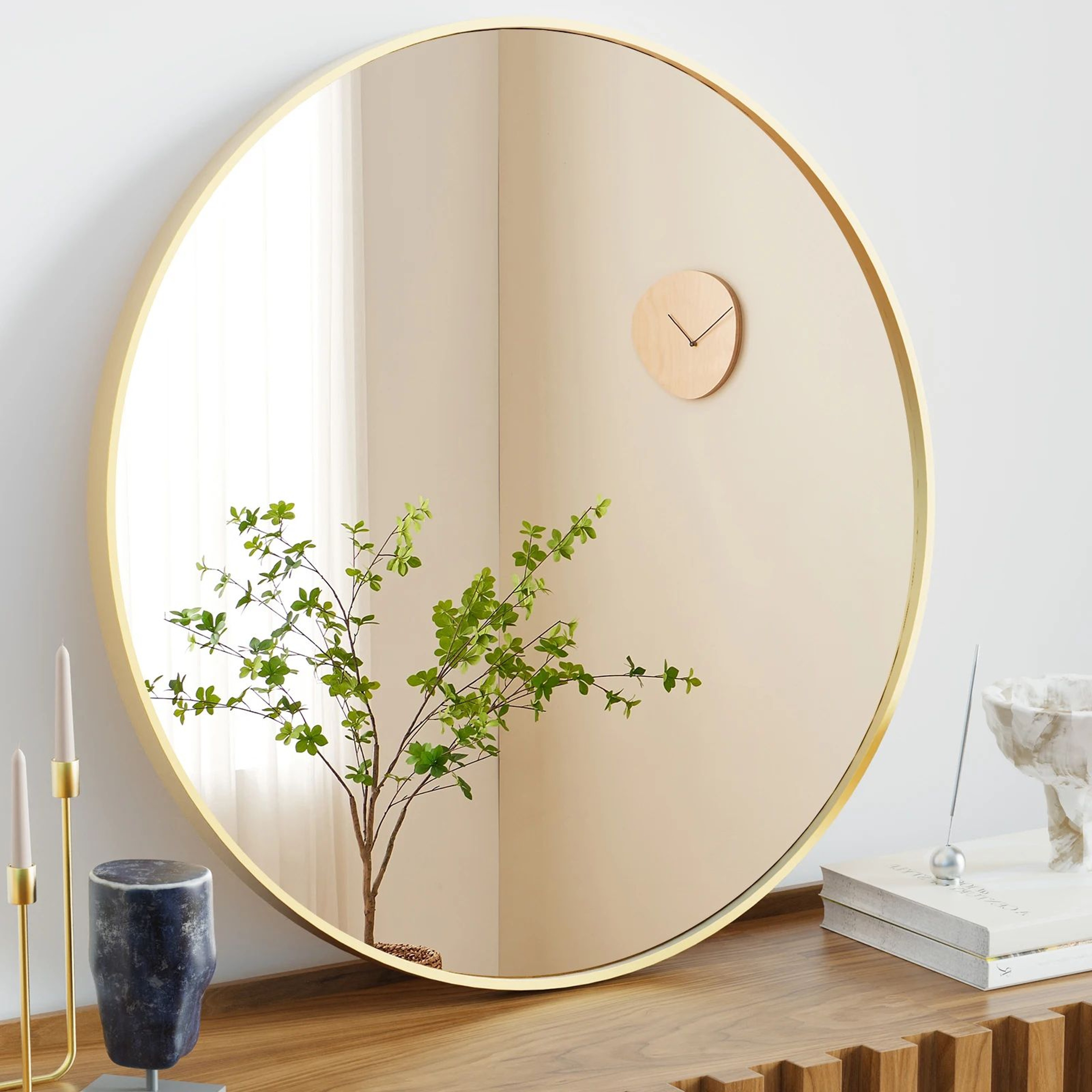 30 Inch Gold Round Wall Mirror With Matte Metal Frame And Tempered Glass 0