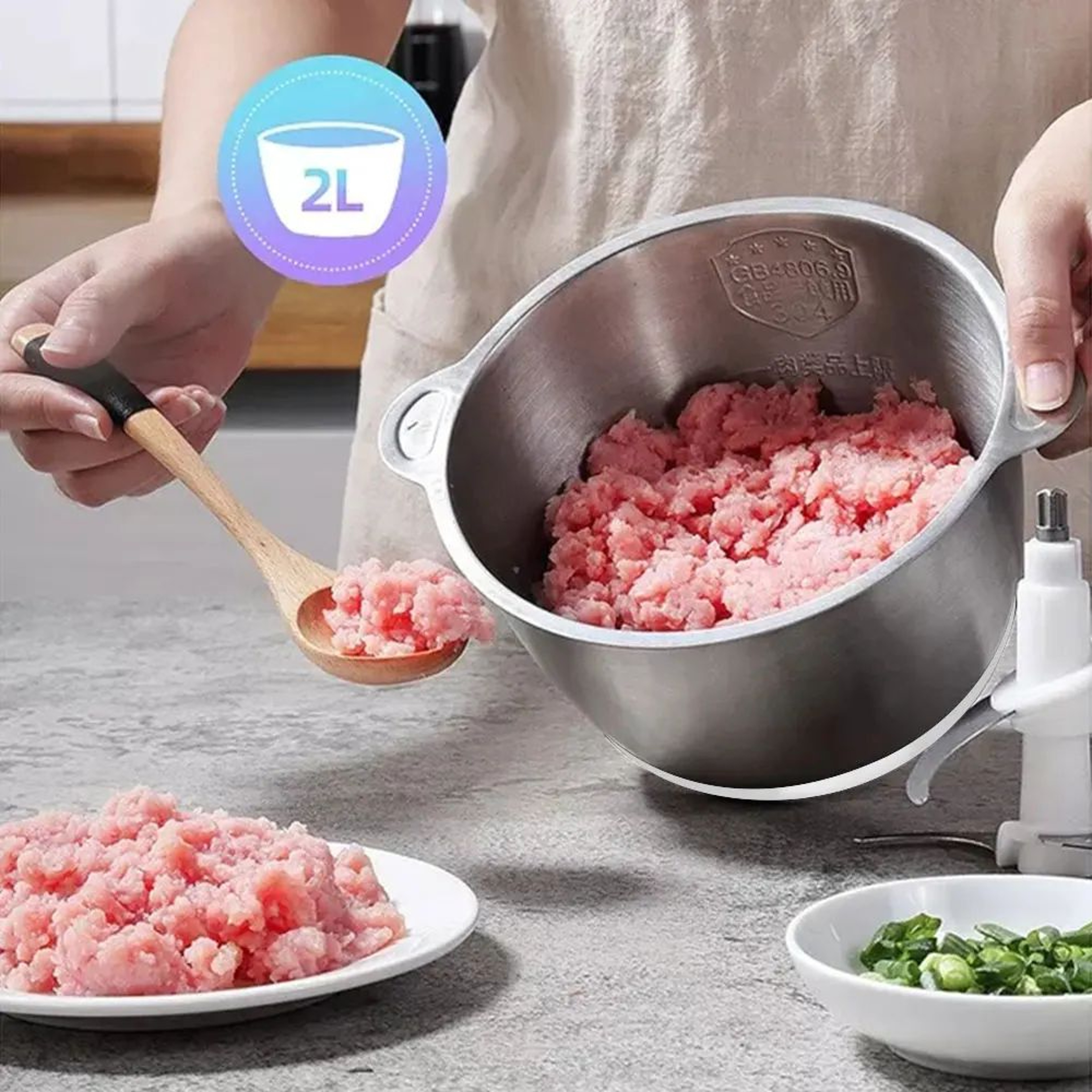 BioloMix 500W 2L Electric Food Chopper And Meat Grinder With 2 Speeds 3
