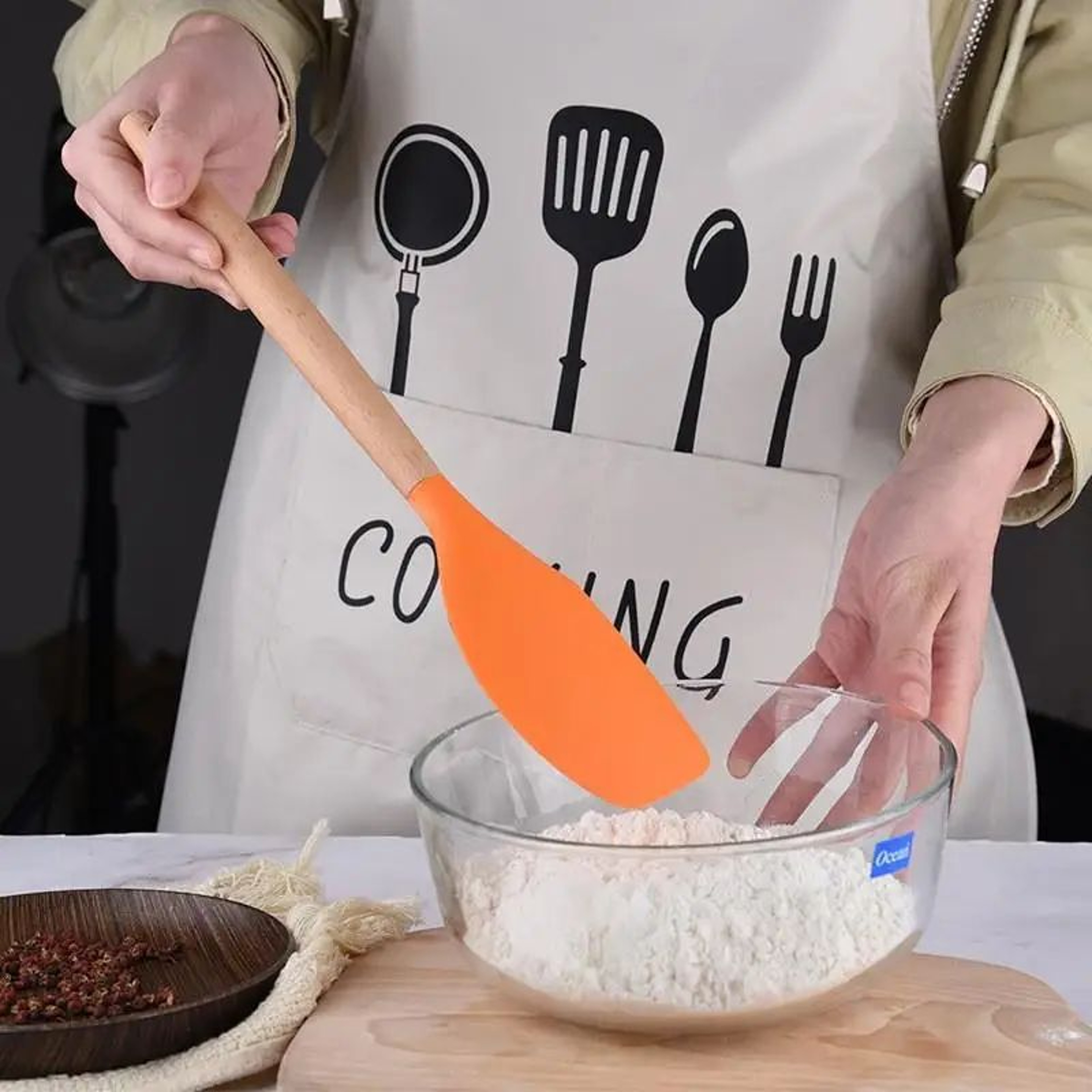 Heat Resistant Silicone Baking Scraper For Cream Butter And Pastry 2