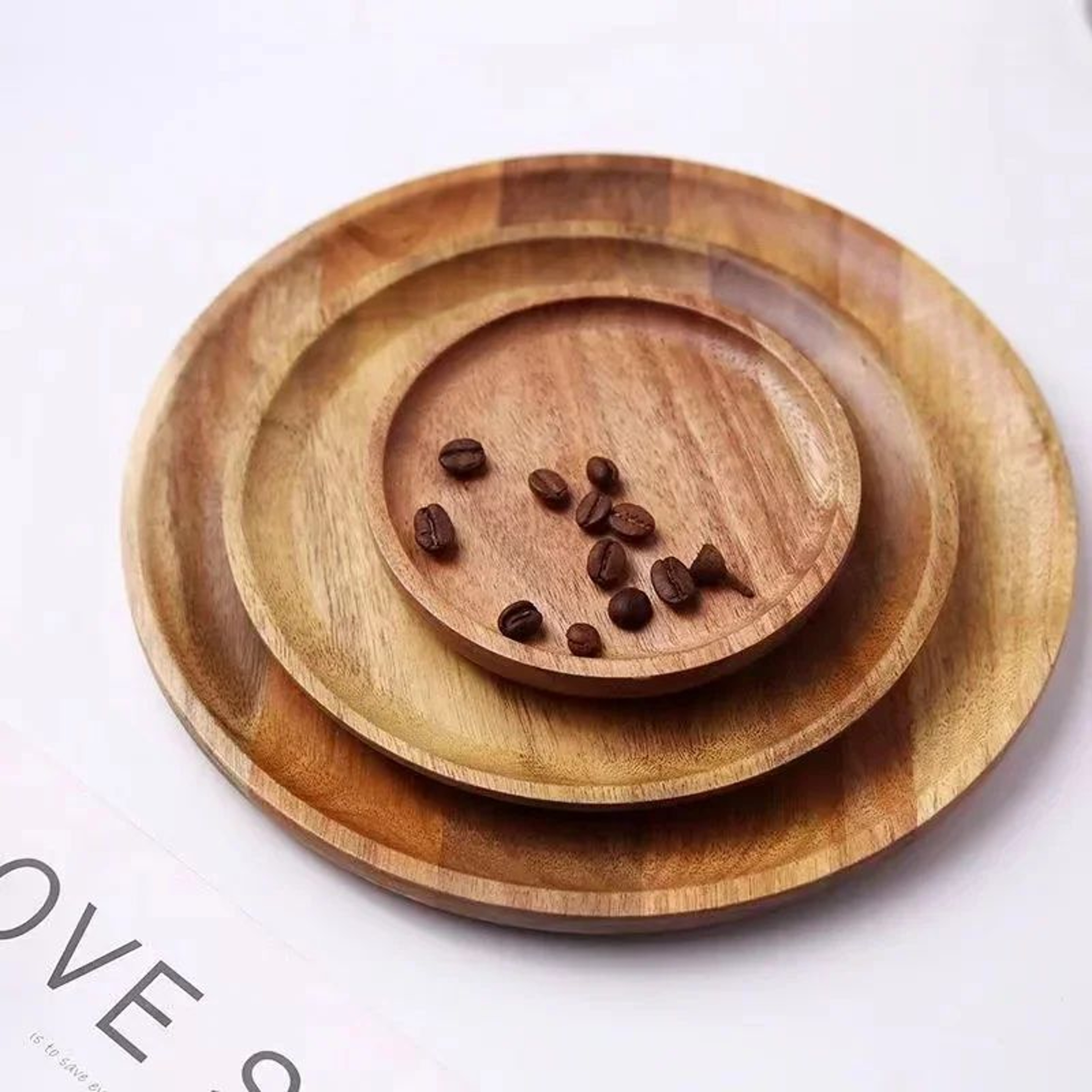 Retro Acacia Wood Round Serving Platter For Pizza Desserts And Snacks 1