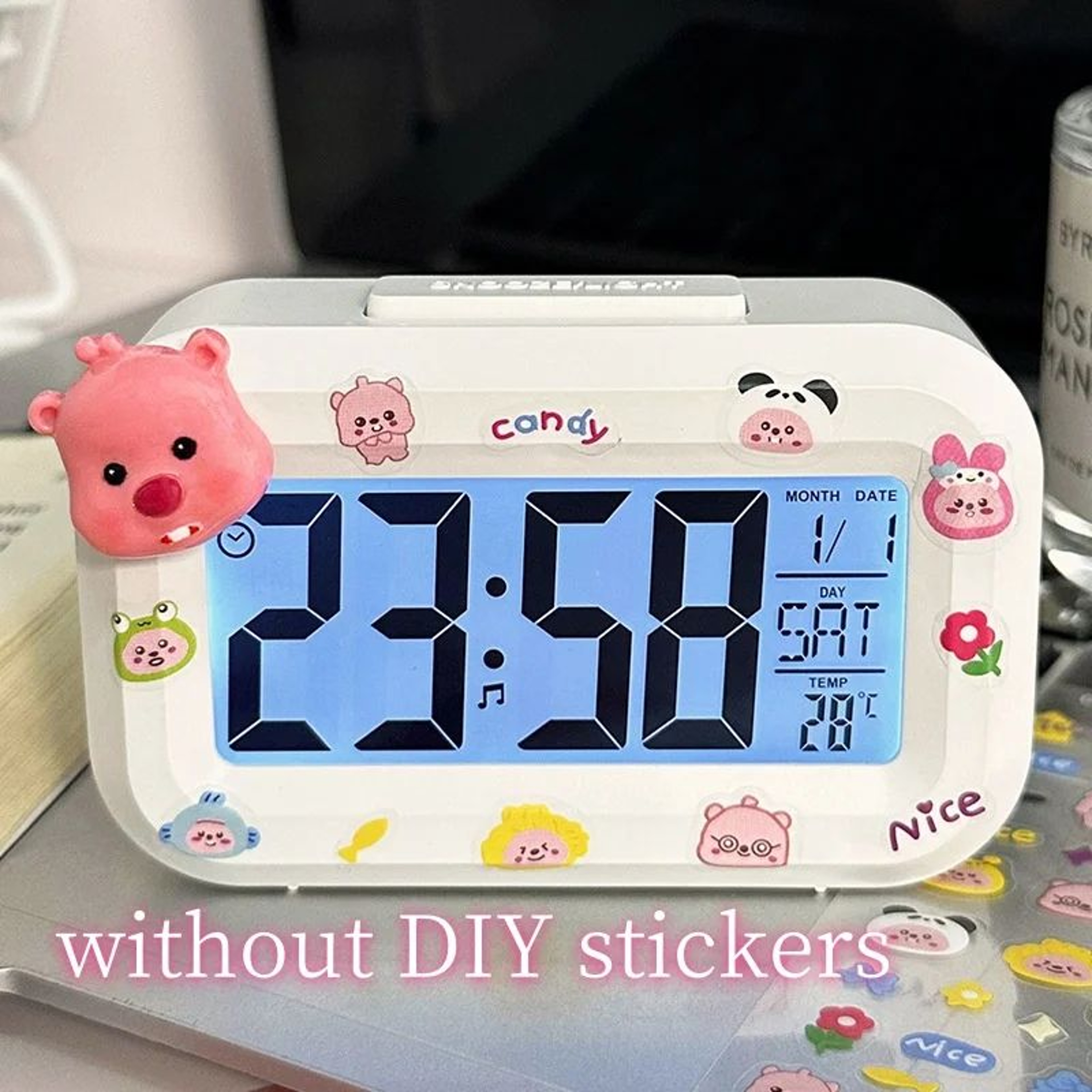 Smart Digital Alarm Clock With Large LCD Display Temperature And Calendar 5
