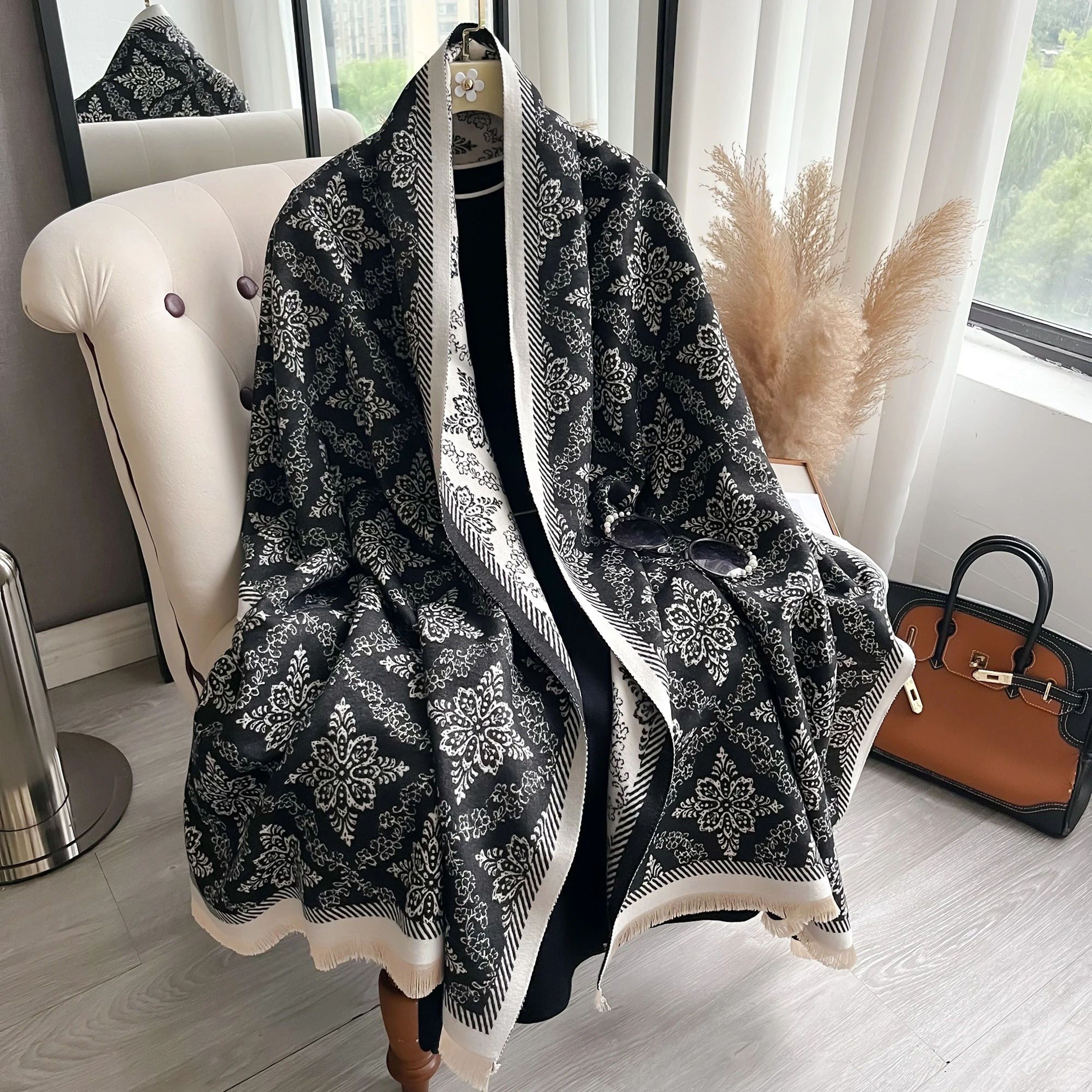 Reversible Ethnic Print Pashmina Shawl Scarf With Soft Warm Fringe Design 0