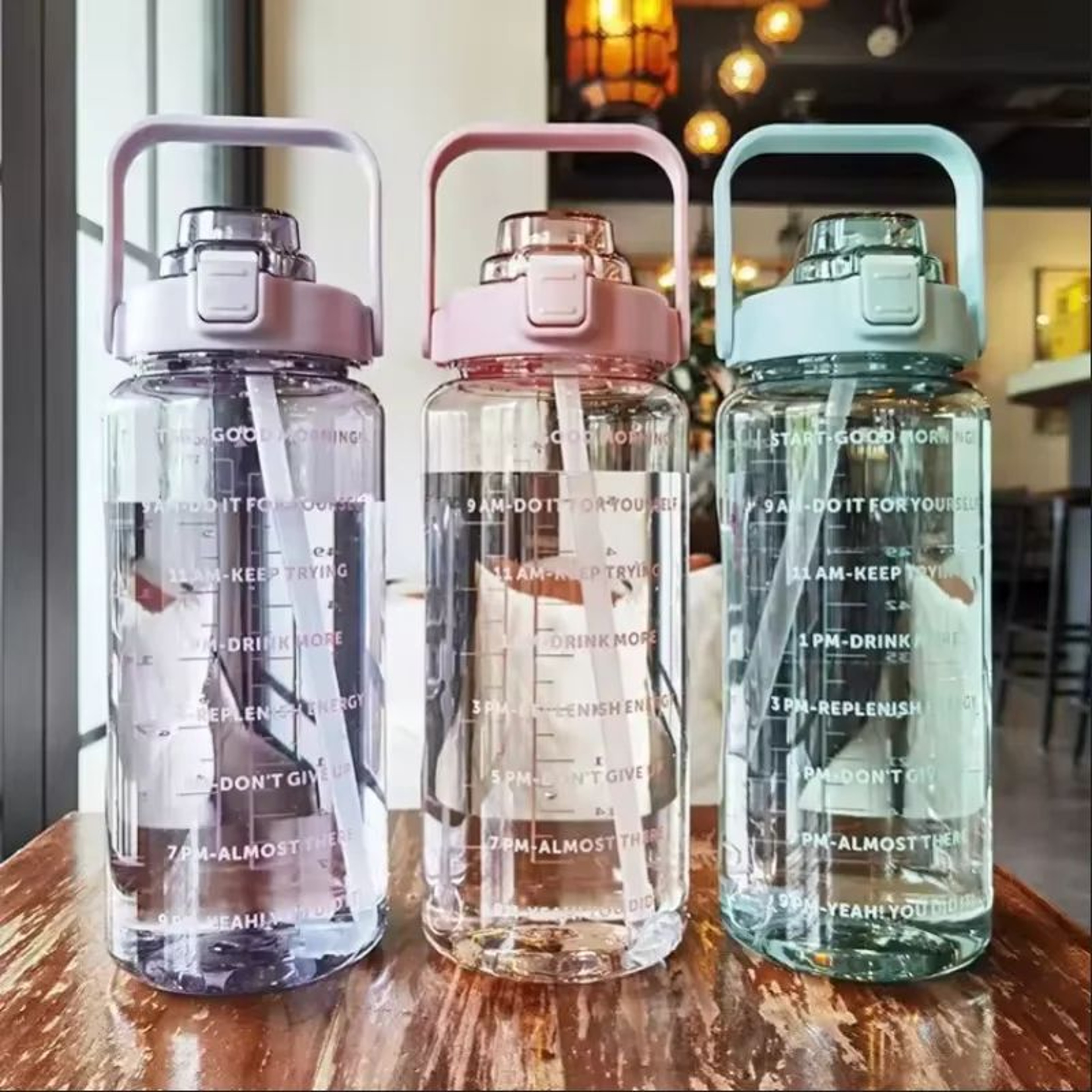 2L Large Capacity Water Bottle With Straw For Gym Sports And Travel 3