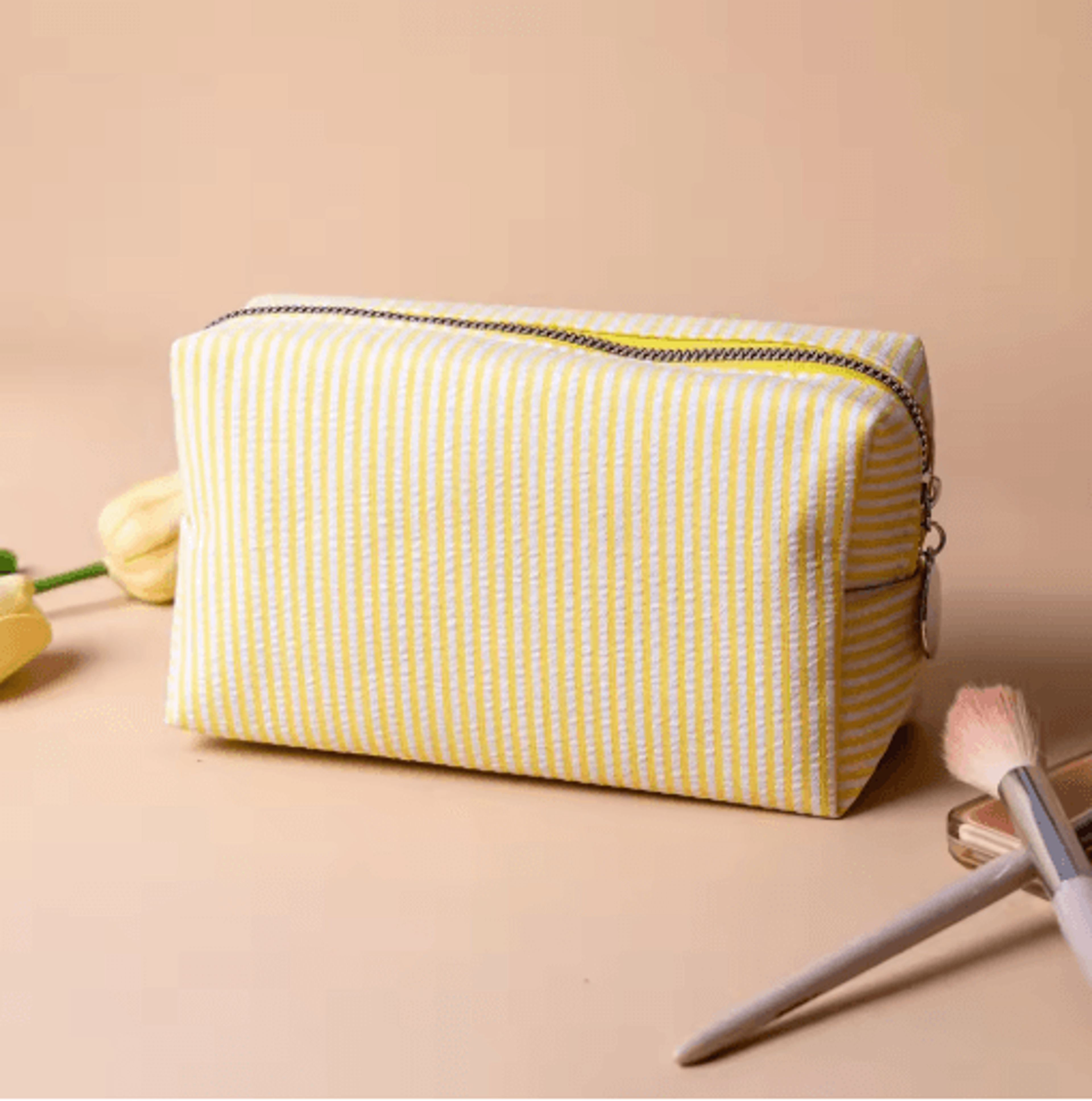 Striped Embroidery Makeup Bag Waterproof Travel Toiletry Organizer With Bubble Print 2