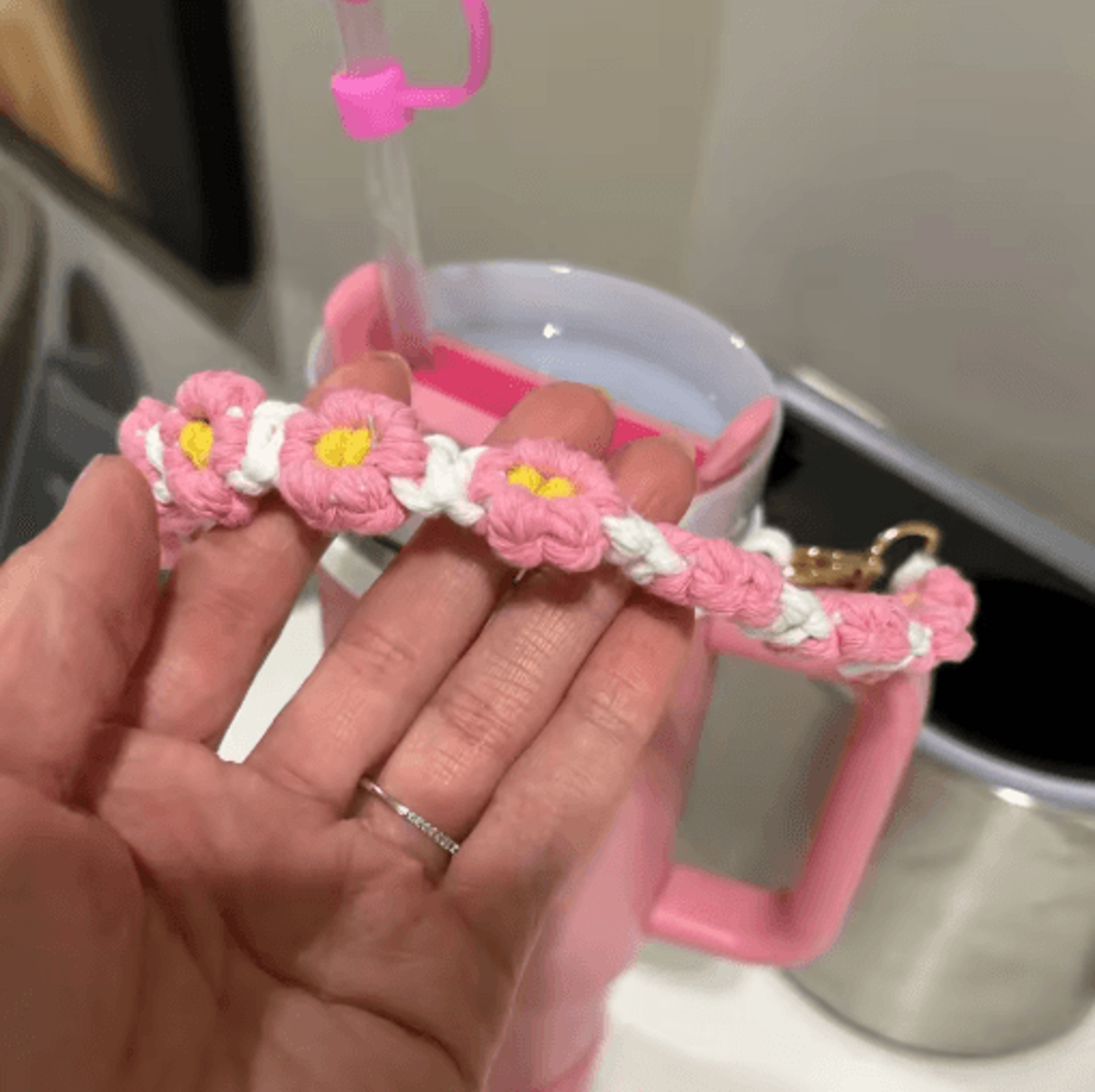 7PCS Stanley Cup Accessory Set Pink Flower Handle Strap Straw Cover And Decorative Charms 15