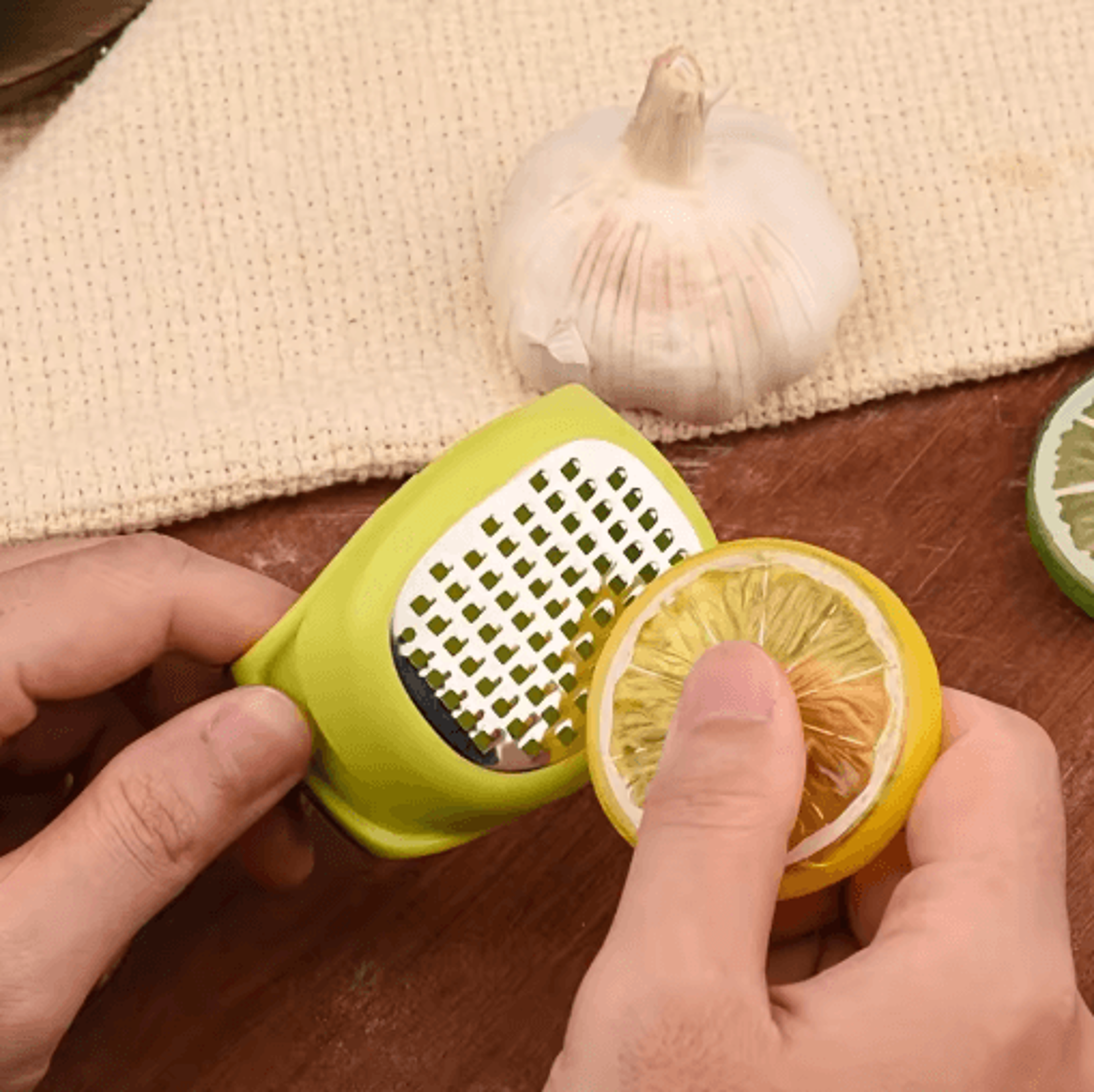 Stainless Steel 4in1 Manual Grater And Slicer Compact Zester And Shredder For Kitchen Prep 3