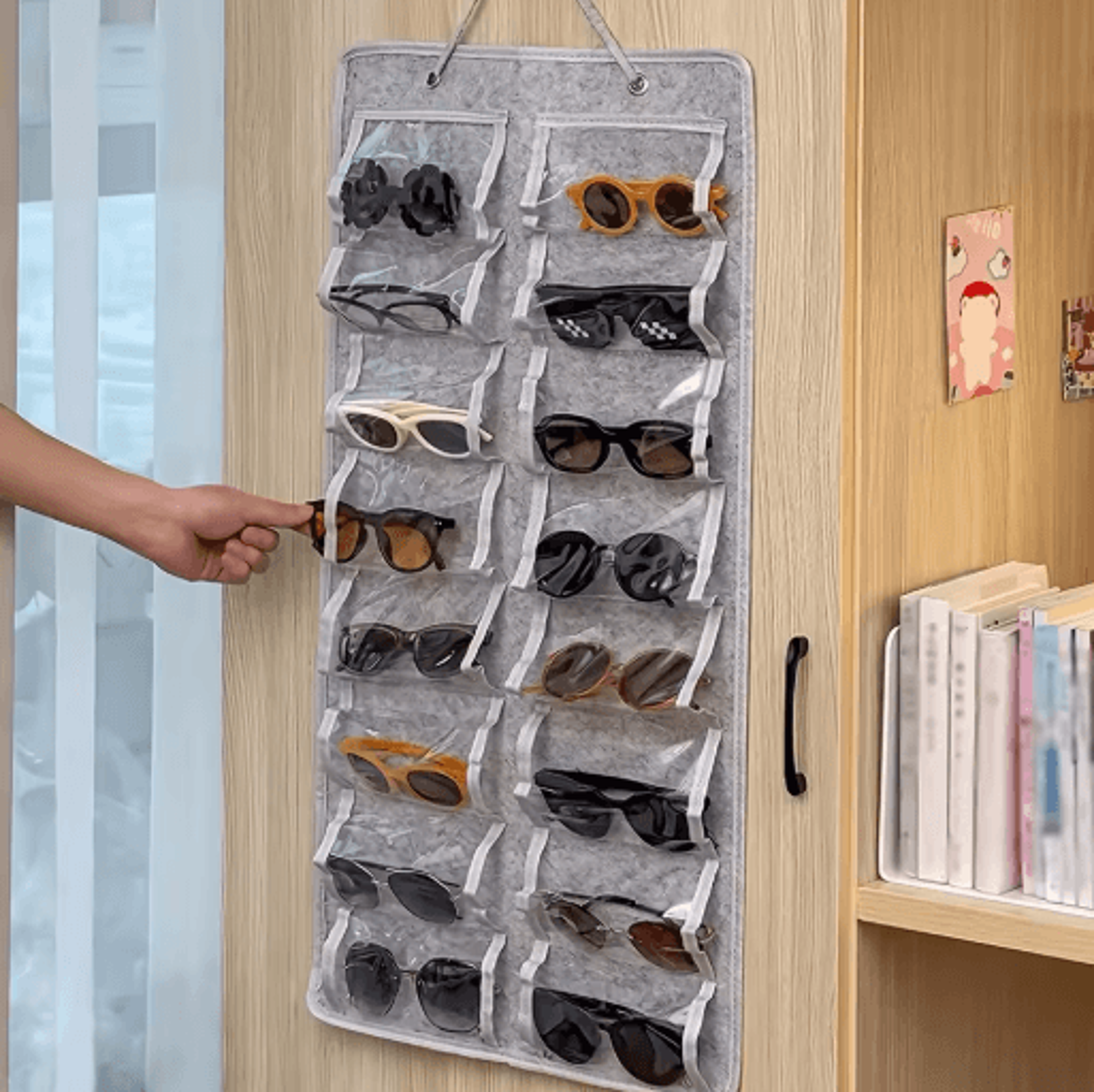 Wall Mounted Glasses Organizer 16 Slot Felt Hanging Storage For Home And Office 2
