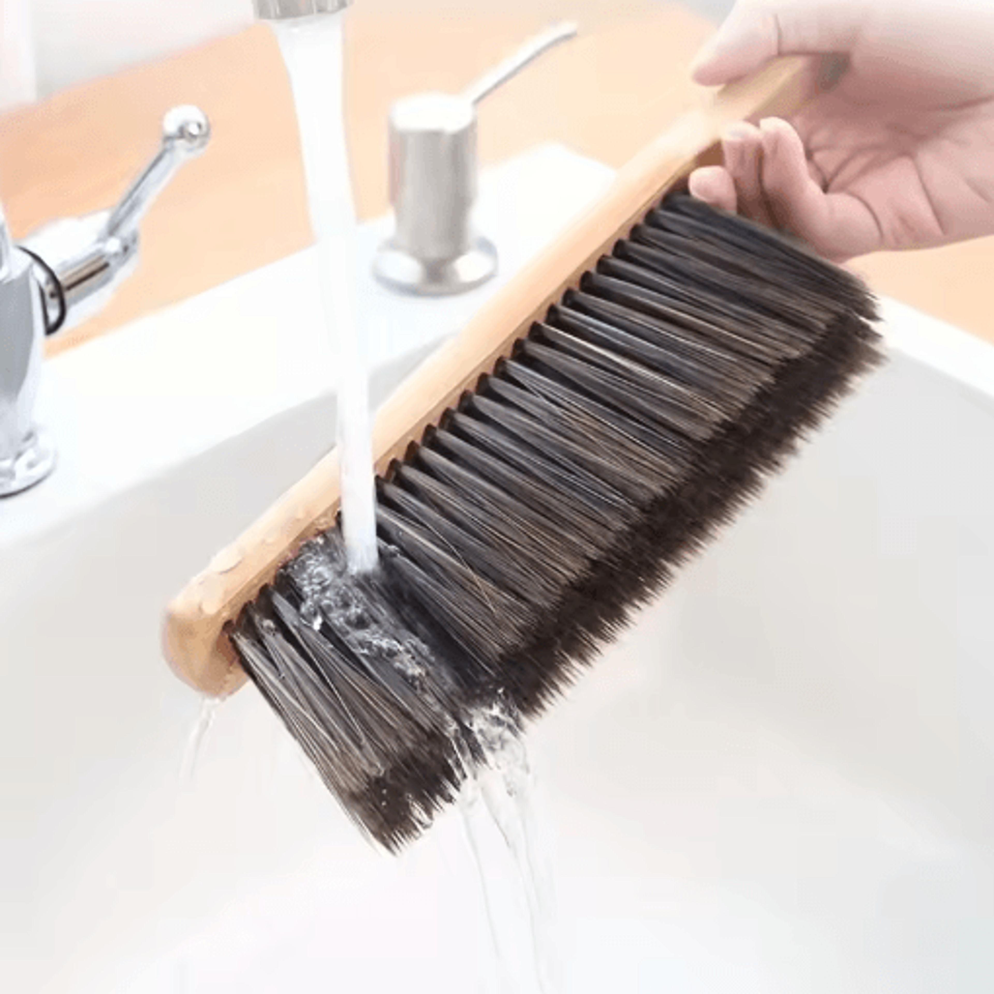 Wooden Handle Dusting Brush With Soft Bristles For Furniture And Upholstery 3