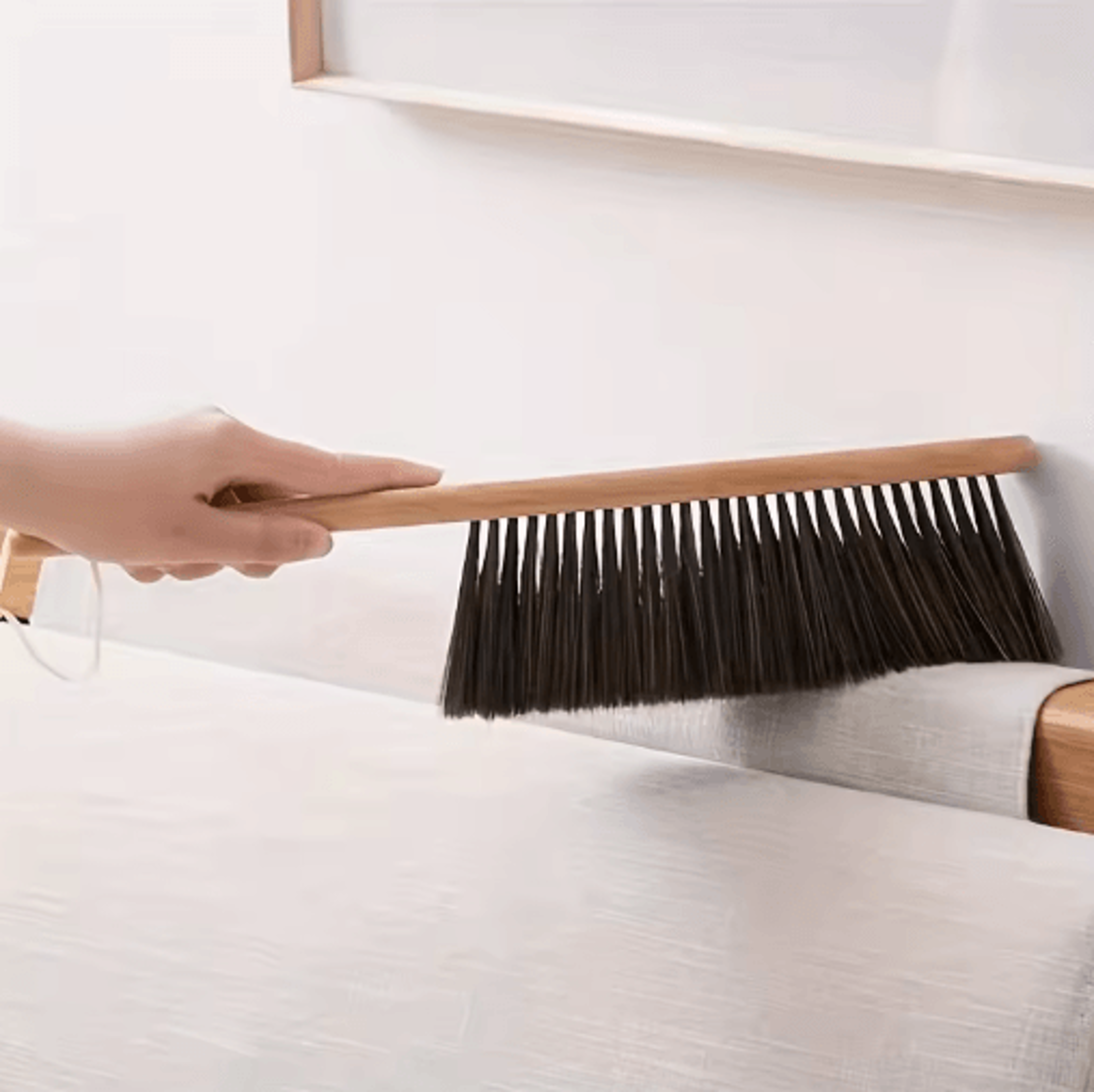 Wooden Handle Dusting Brush With Soft Bristles For Furniture And Upholstery 5