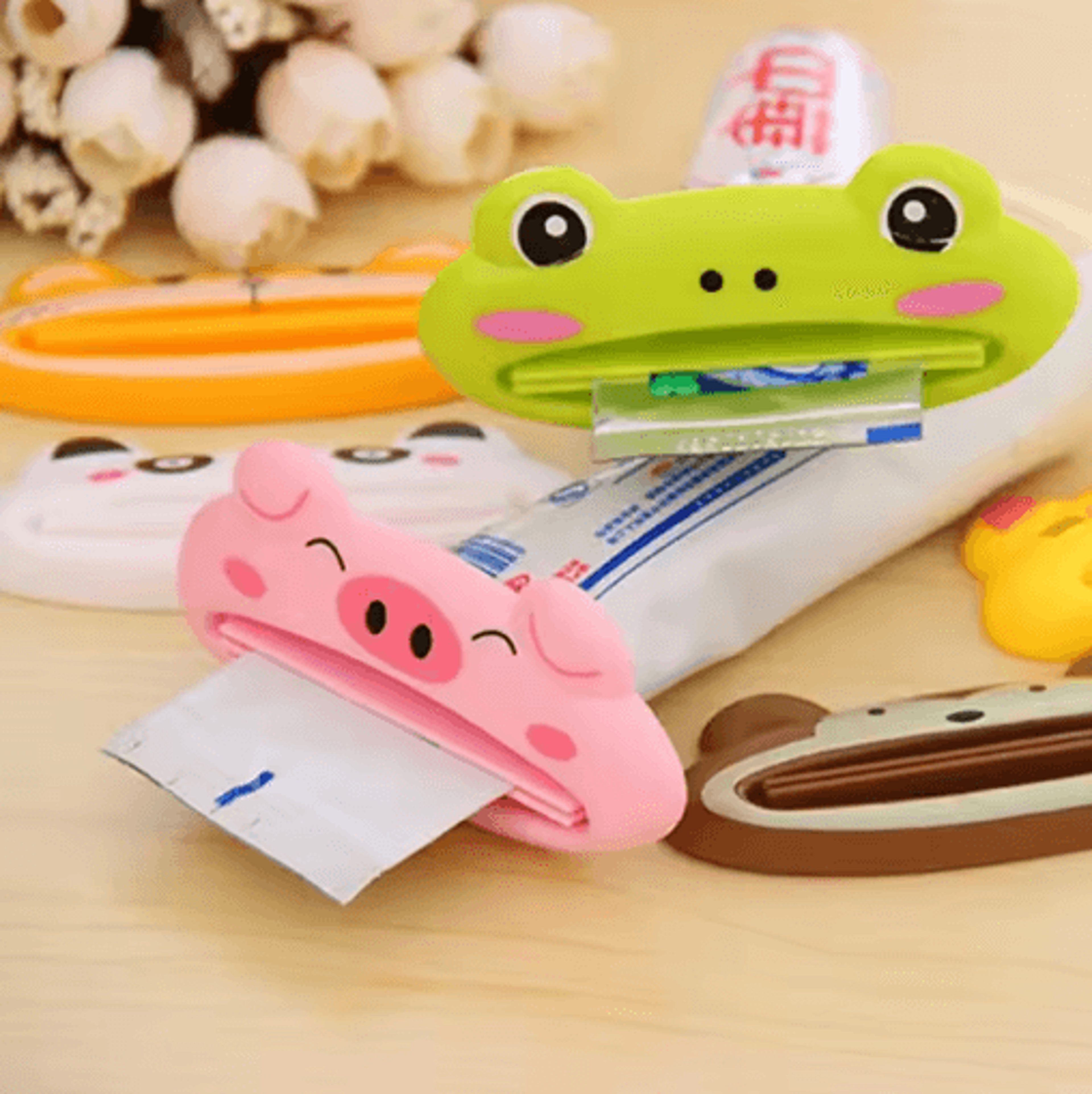 Cute Animal Toothpaste Squeezer  Multifunction Cartoon Tube Dispenser 245pcs 19