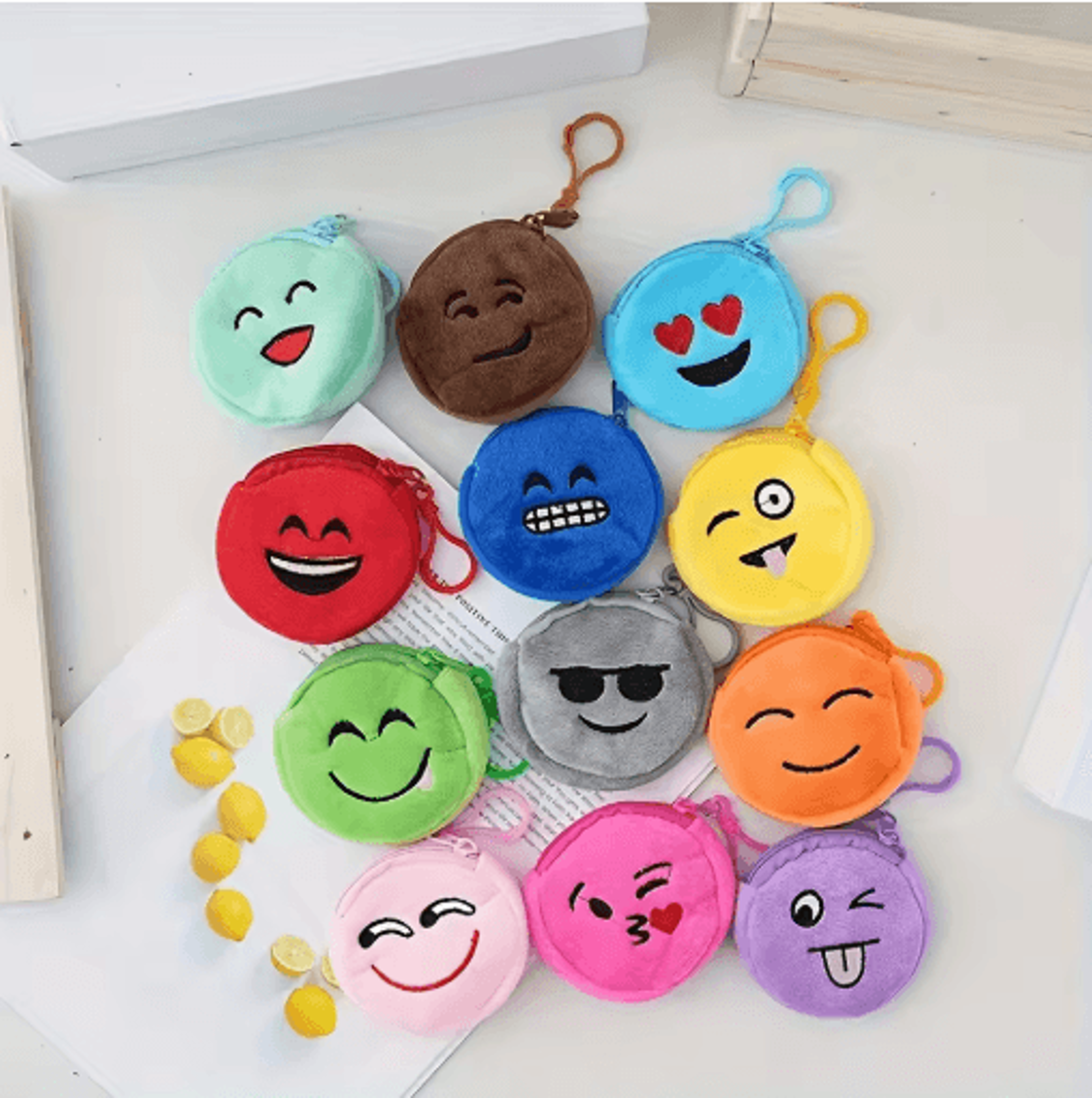 Cartoon Plush Coin Purses 5Pack  Zippered Mini Wallets With Cute Expressions  Keychain 6