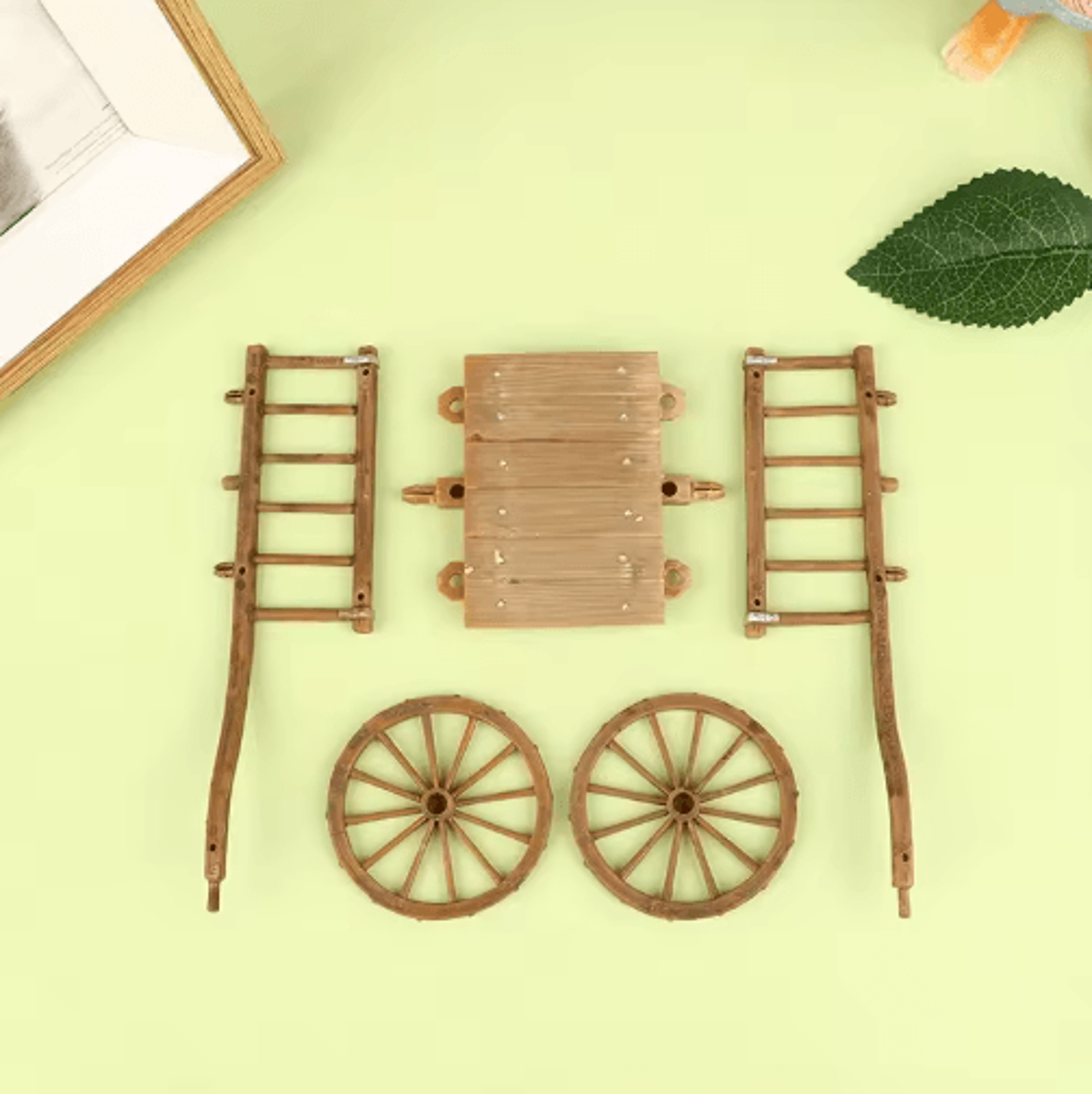 Dollhouse Mini Cart Model  Realistic Miniature Garden Accessory For DIY Displays 4