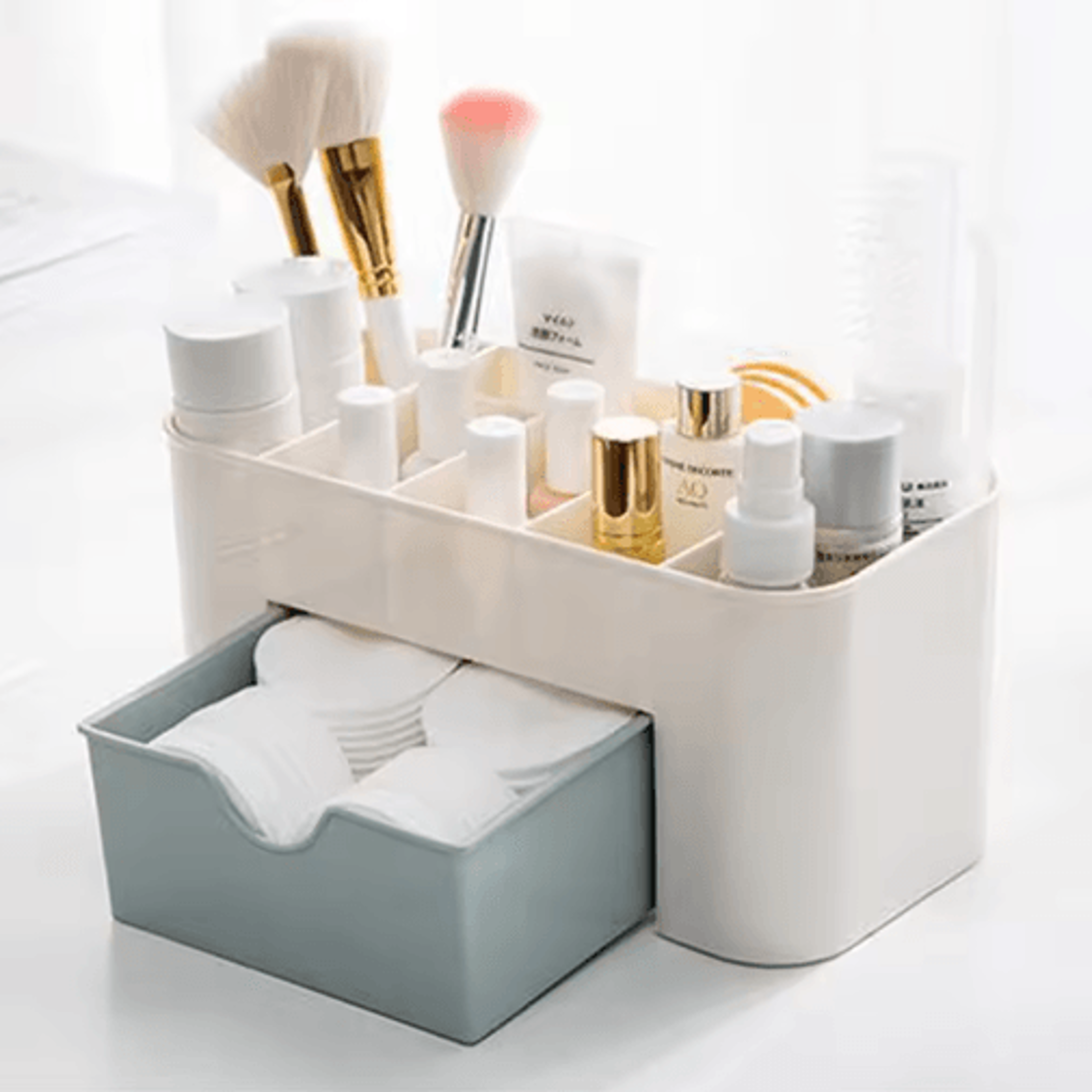Protect Your Beauty Tools And Extend Their Life With This Mesh Makeup Brush Drying And Storage Bag  3