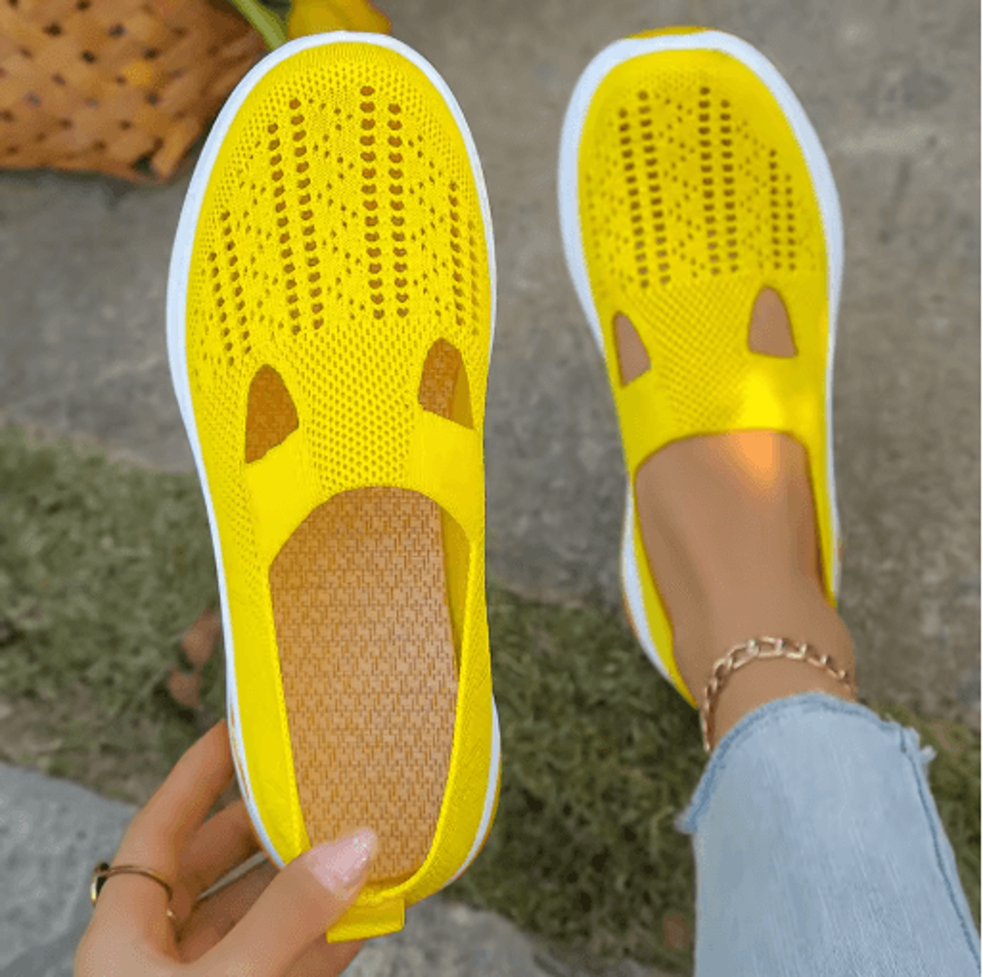 Womens Casual Lightweight Flat Sneakers For Summer And All Seasons 1