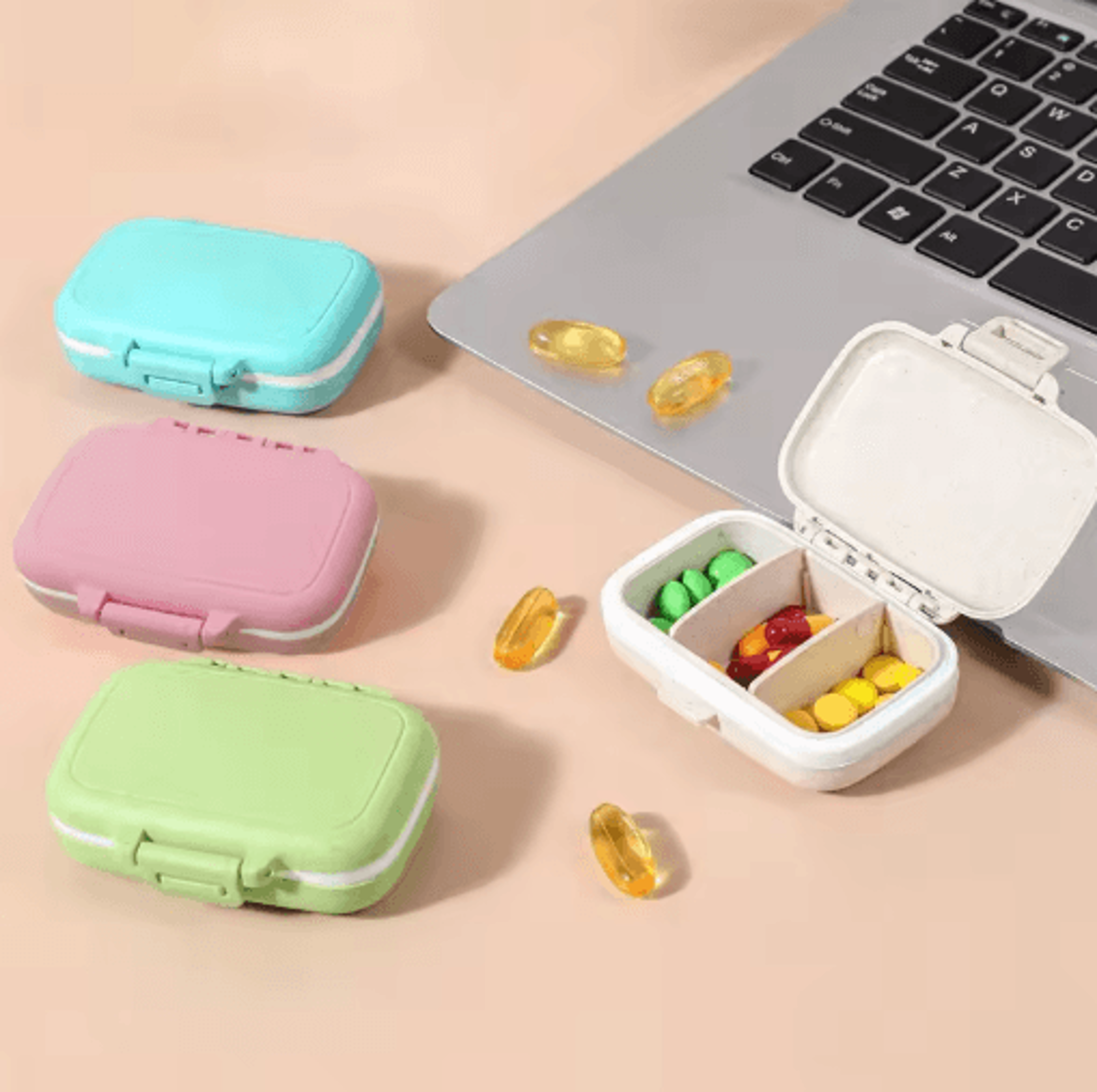 Mini Portable Pill Organizer Case 3 Grid Weekly Medicine Storage Box 9