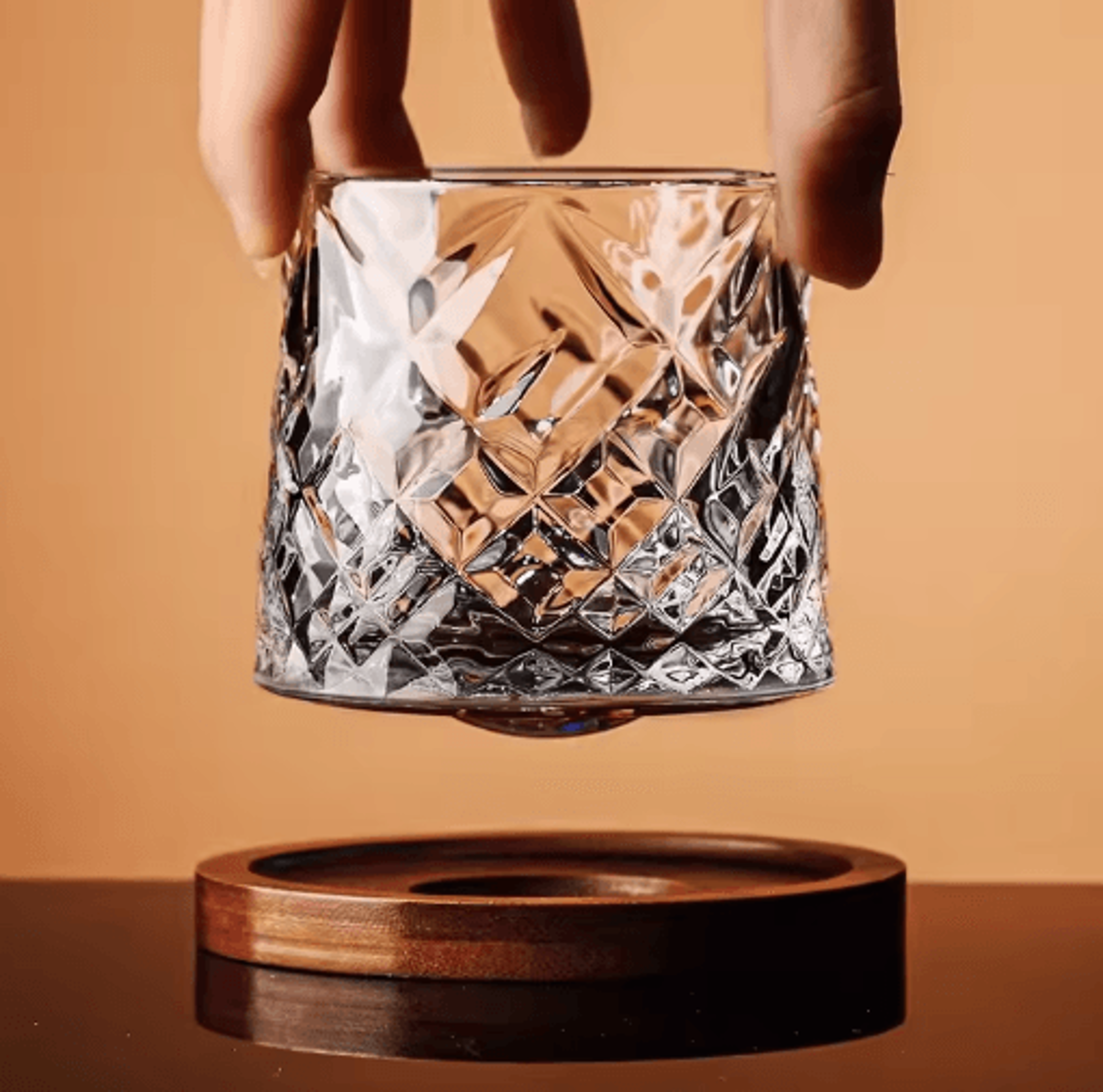 Rotating Base Crystal Whiskey Glass Spinning Tumbler For Whiskey Wine And Brandy 13