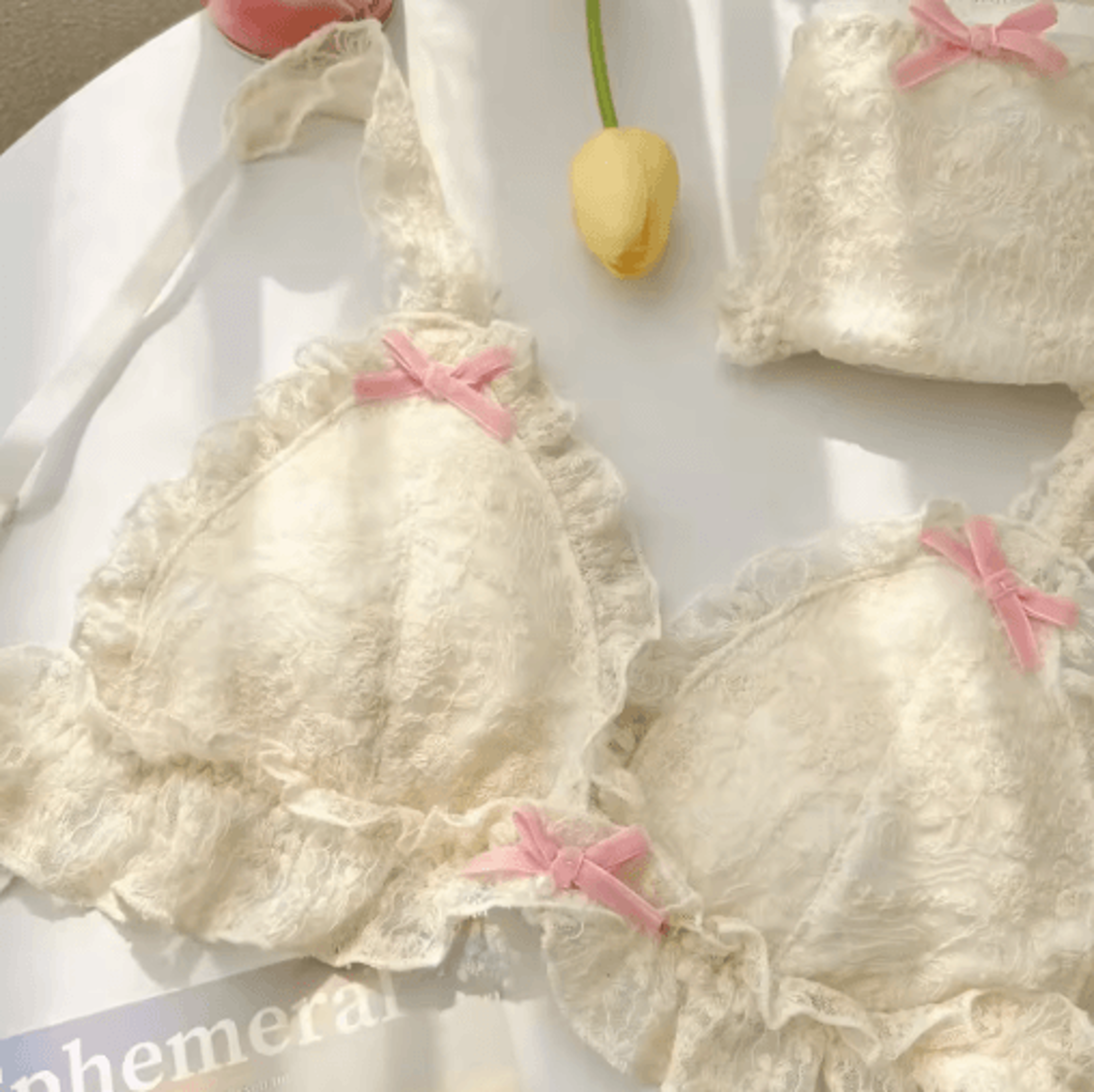 French Retro Lolita Wireless Lace Bralette With Frill Trim 3