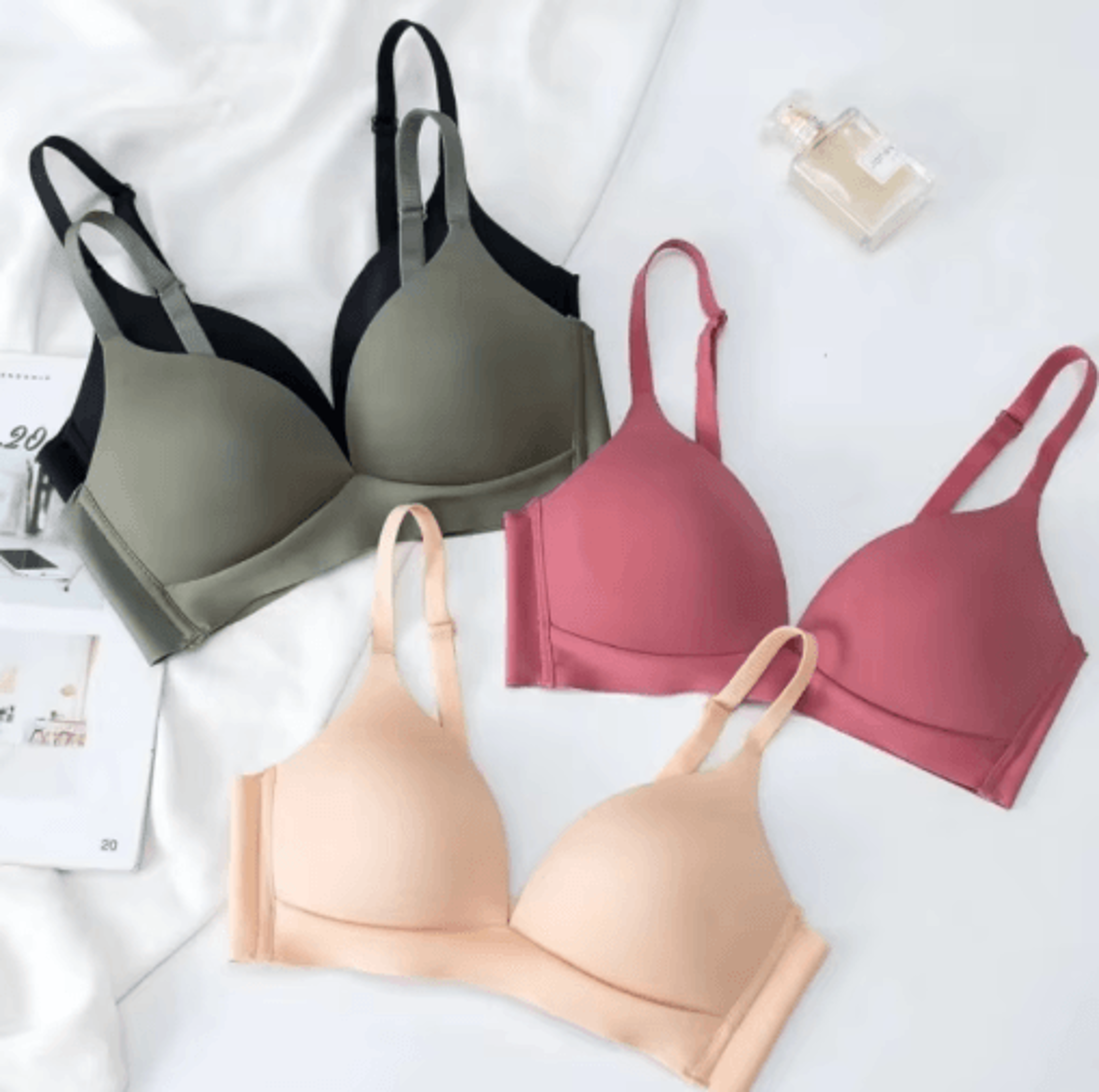 SakuraSmooth Seamless 34 Cup Wireless Push Up Bralette For Women 10