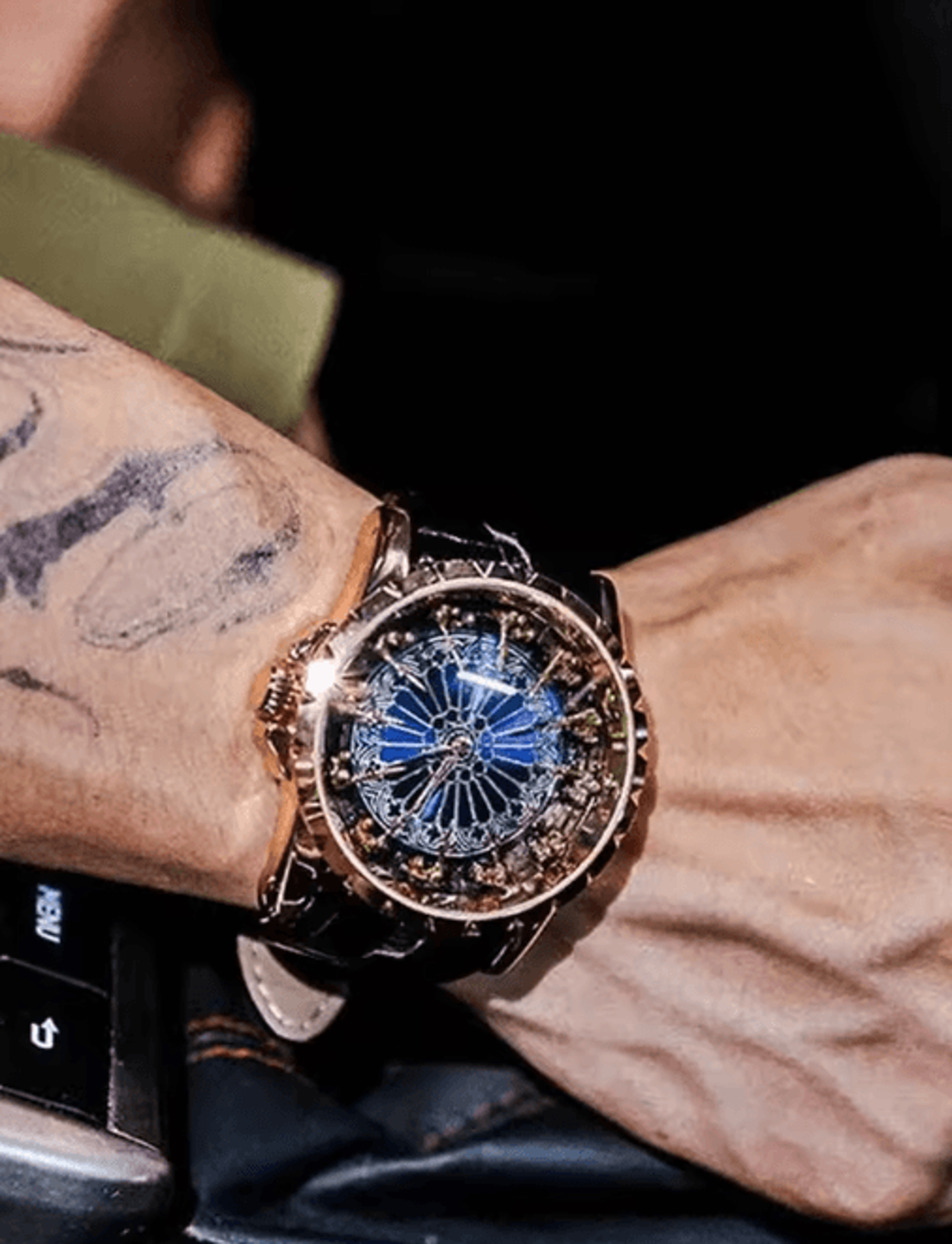 Mens Large Dial Luxury Sports Quartz Watch 1