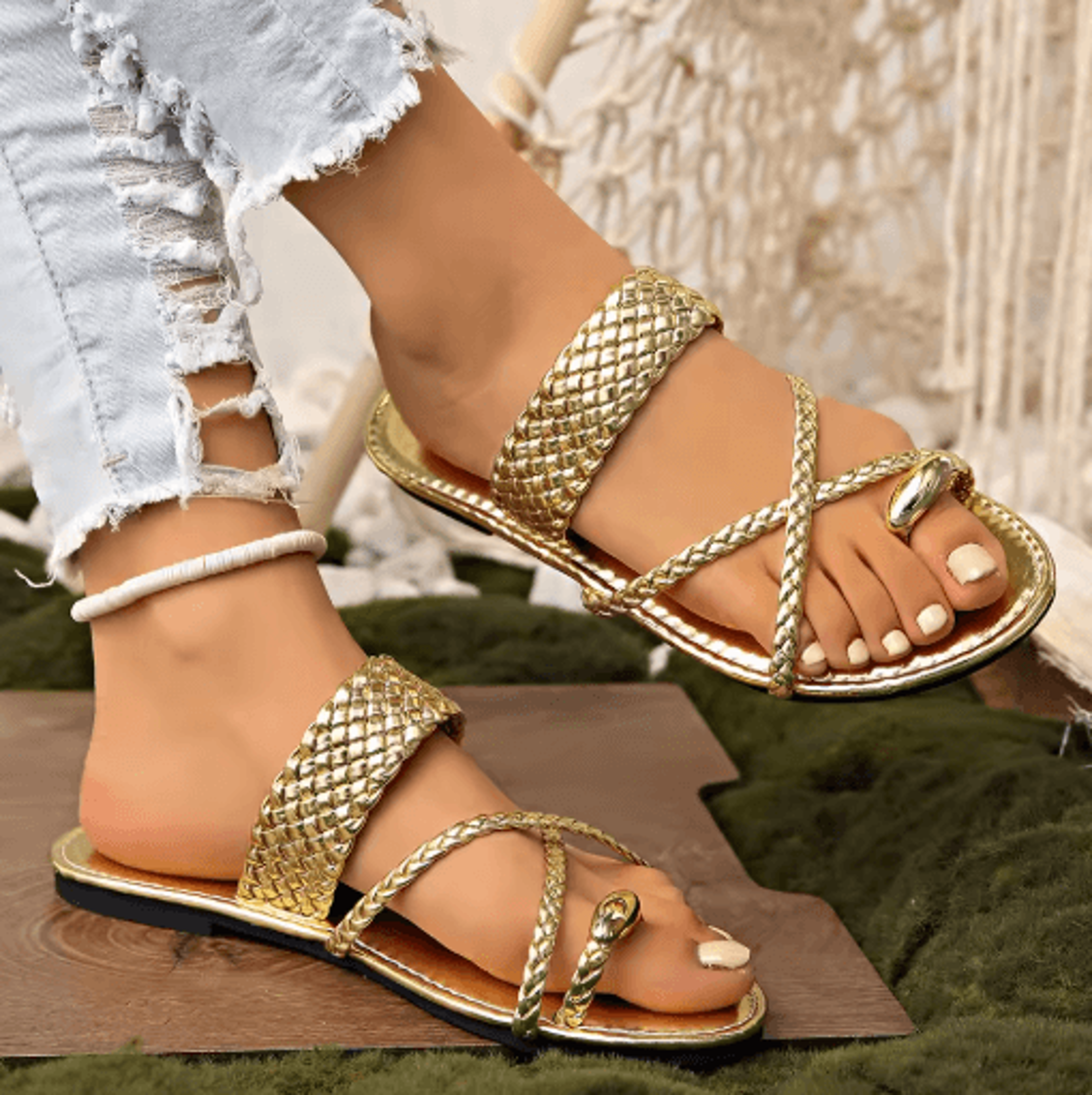 2025 Gold Clip Toe Flat Sandals Lightweight Summer Beach Slippers Up To Size 43 6