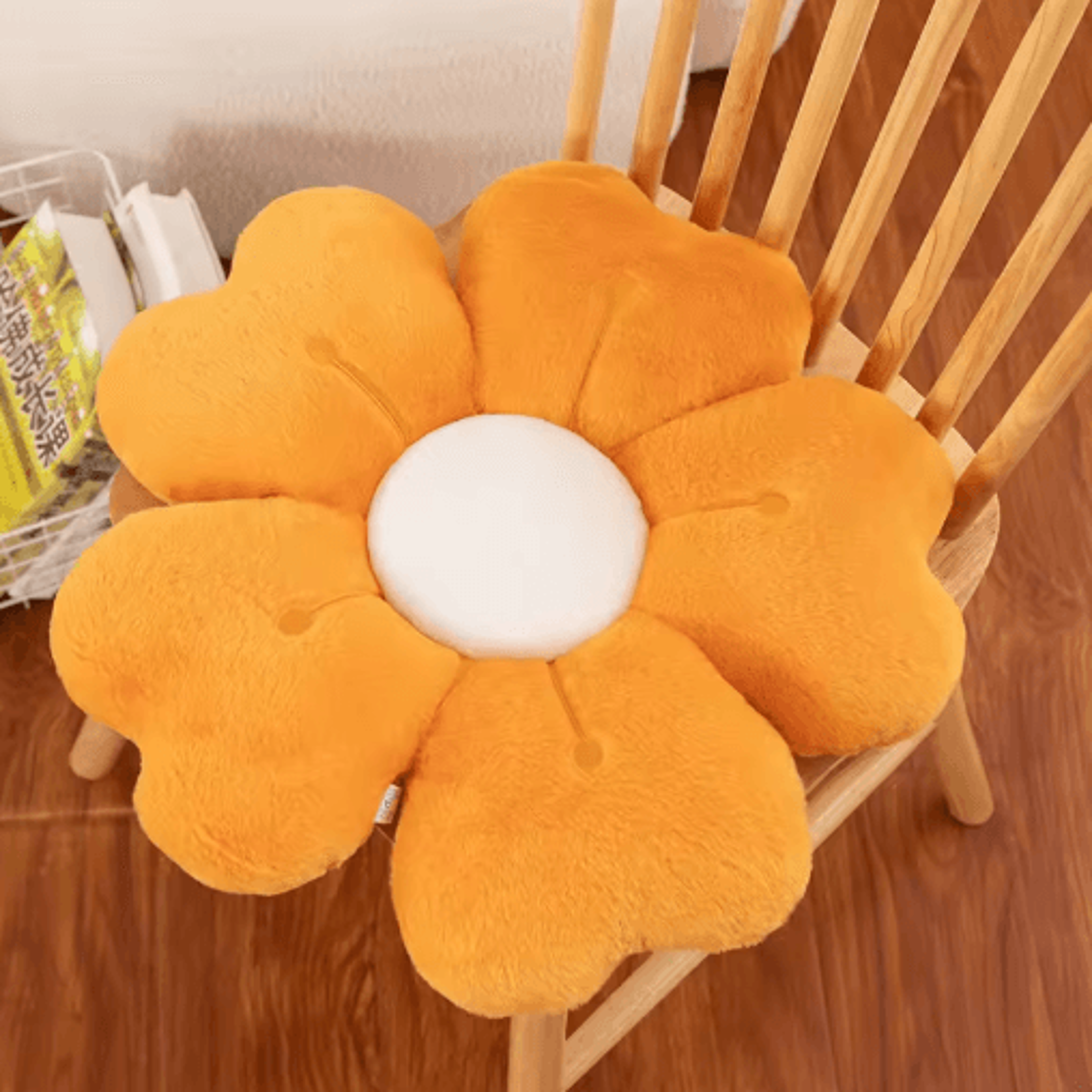 Daisy Flower Plush Pillow Soft Cute Decorative Cushion For Bed  Sofa 2