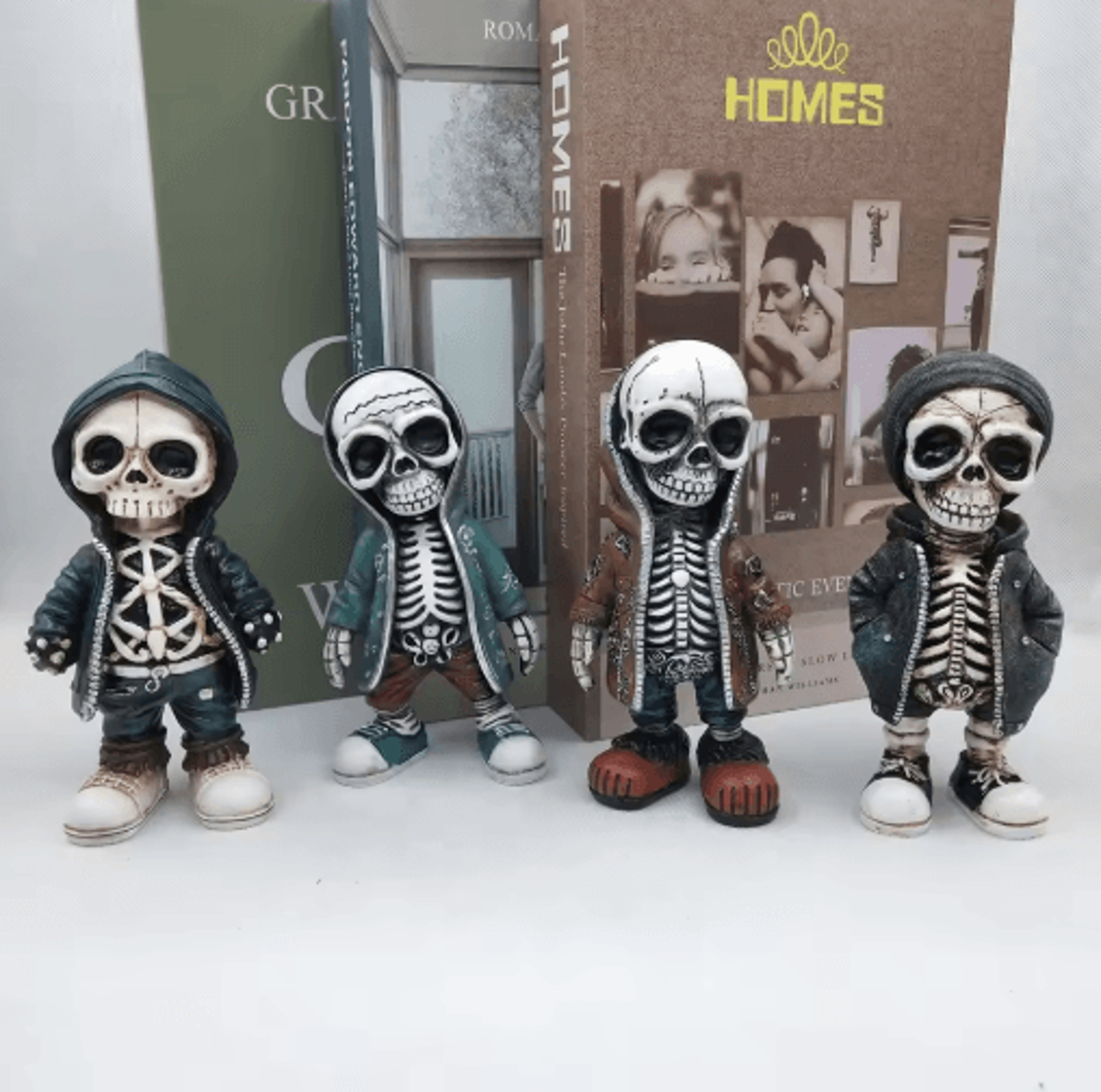 Cool Skeleton Figurine  Mini Skull Resin Statue For Gothic Halloween Tabletop Decor 0