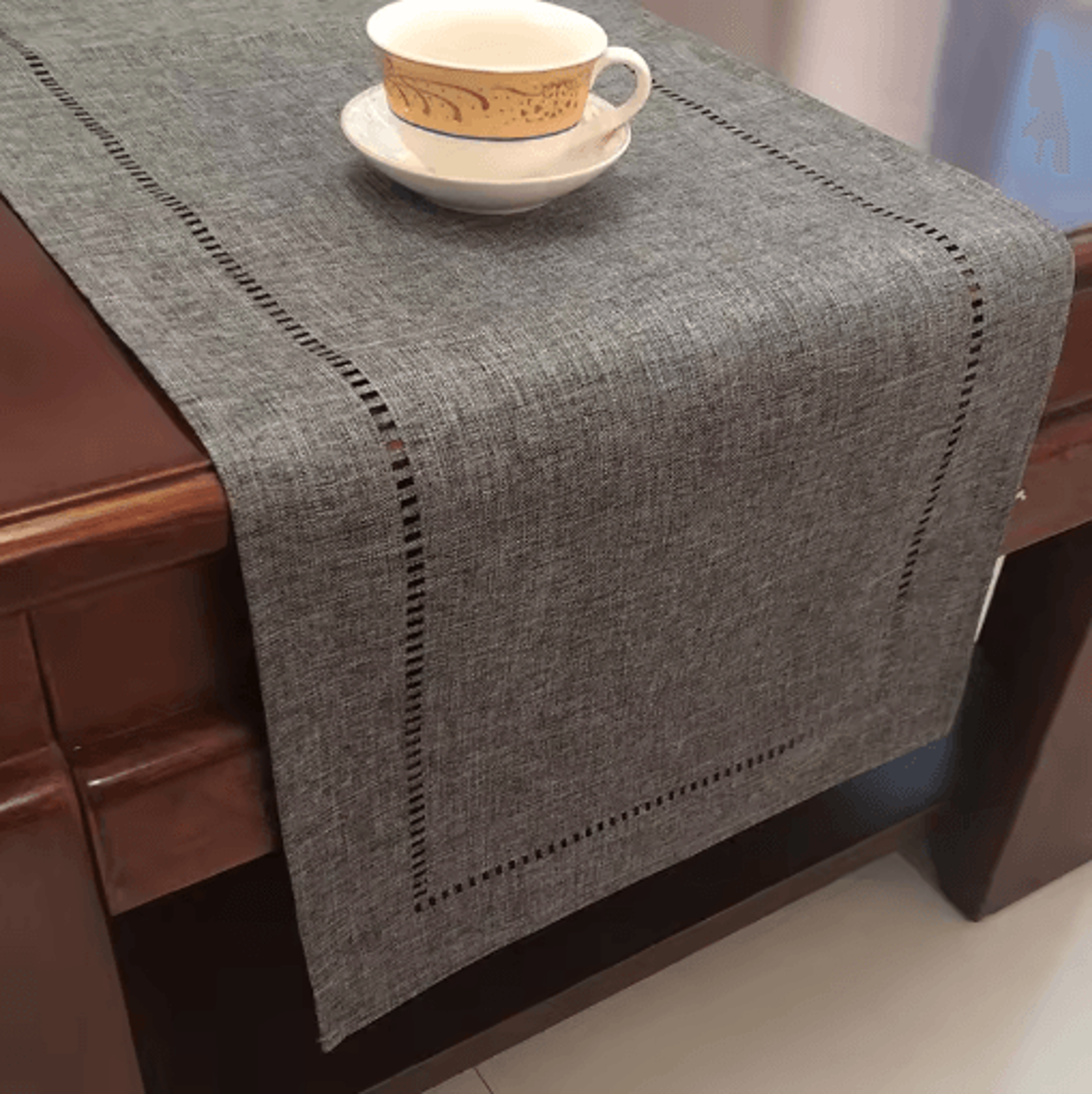 Basic Linen Style Table Runner Simple Elegant Dining  Party Table Decor 0
