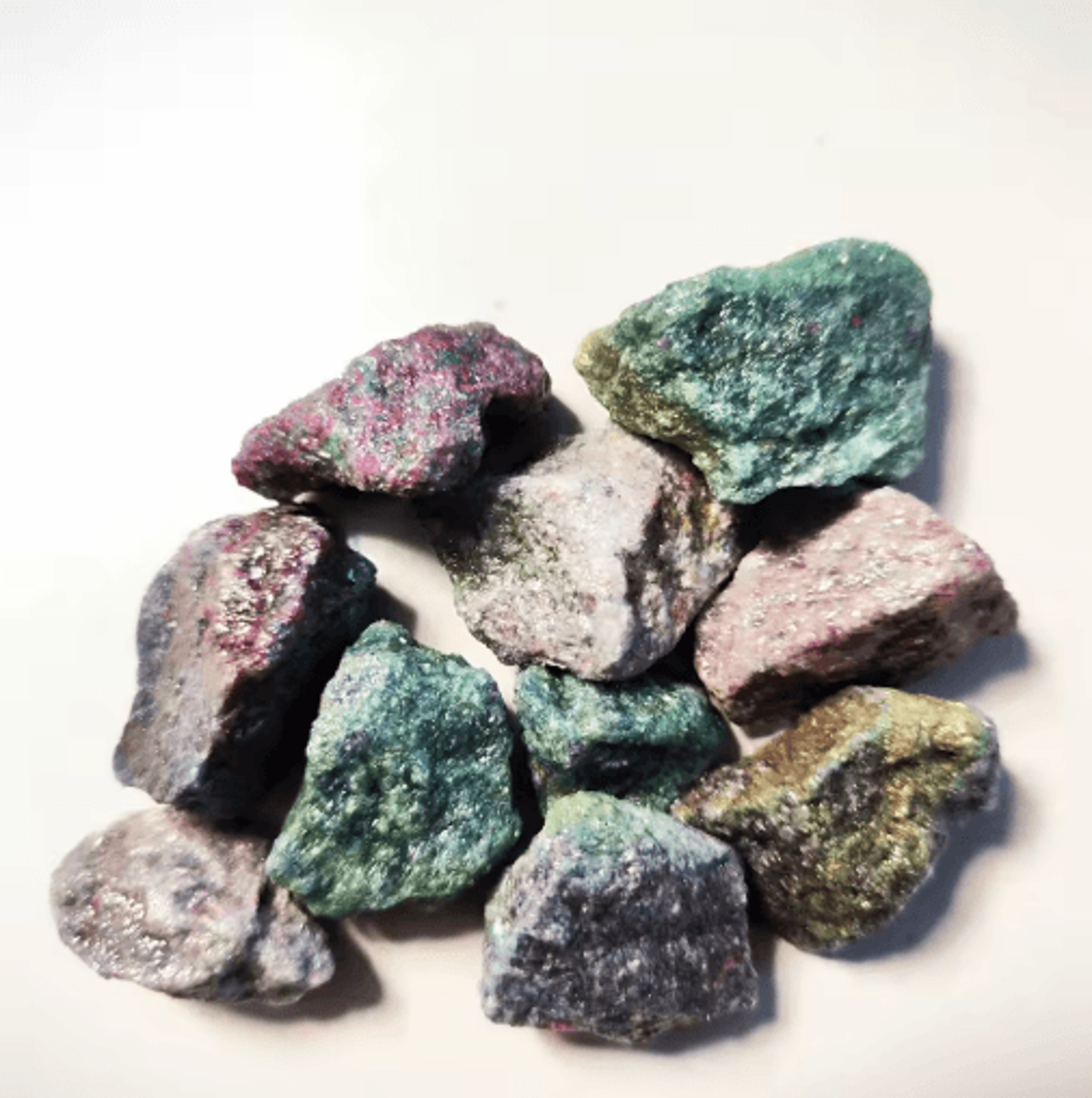Natural Raw Gemstone Collection  UV Reactive Emerald Sapphire  Ruby Mineral Specimens 1