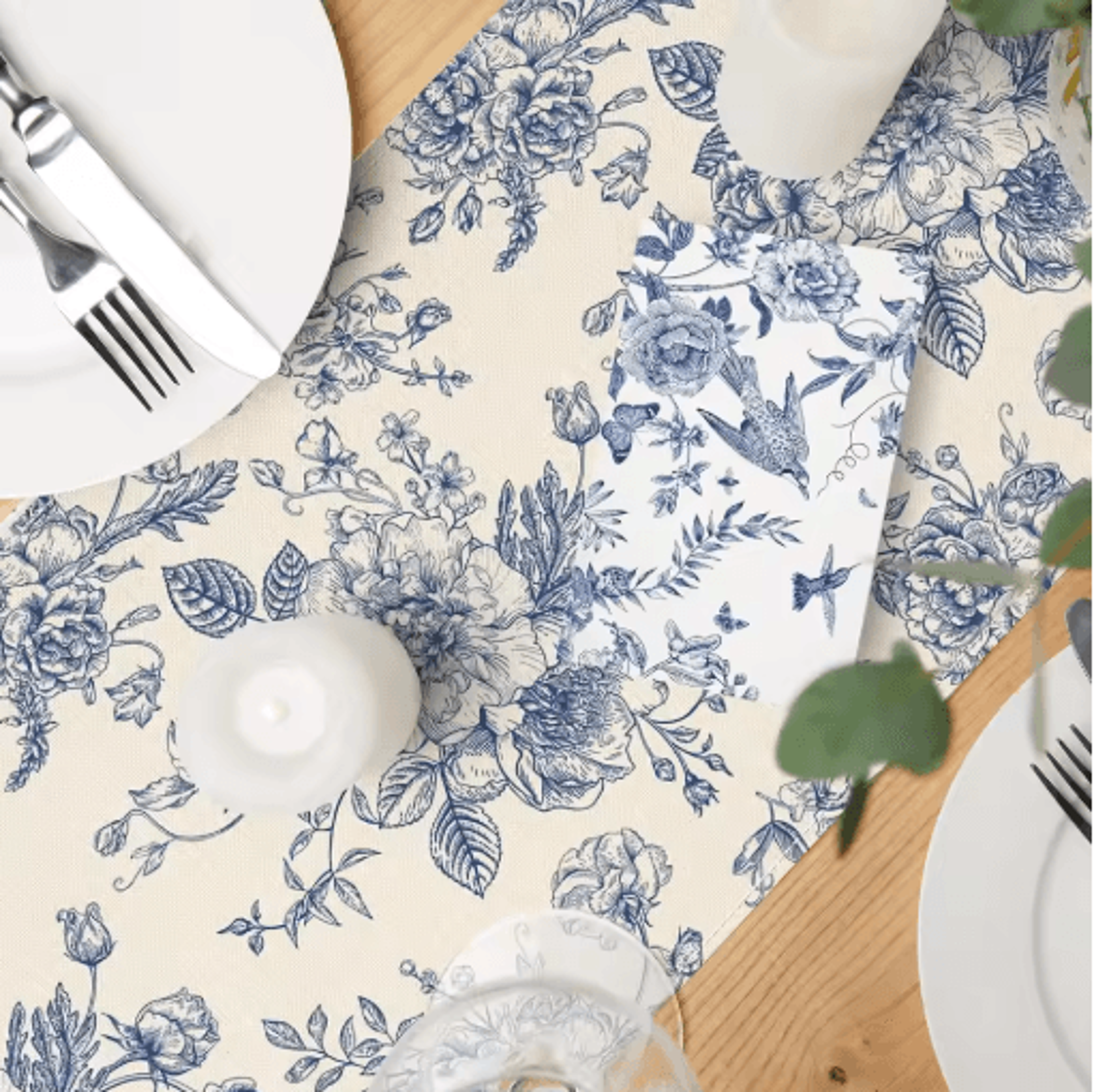 Chinoiserie Blue Floral Linen Table Runner Elegant Dining  Holiday Table Decor 5