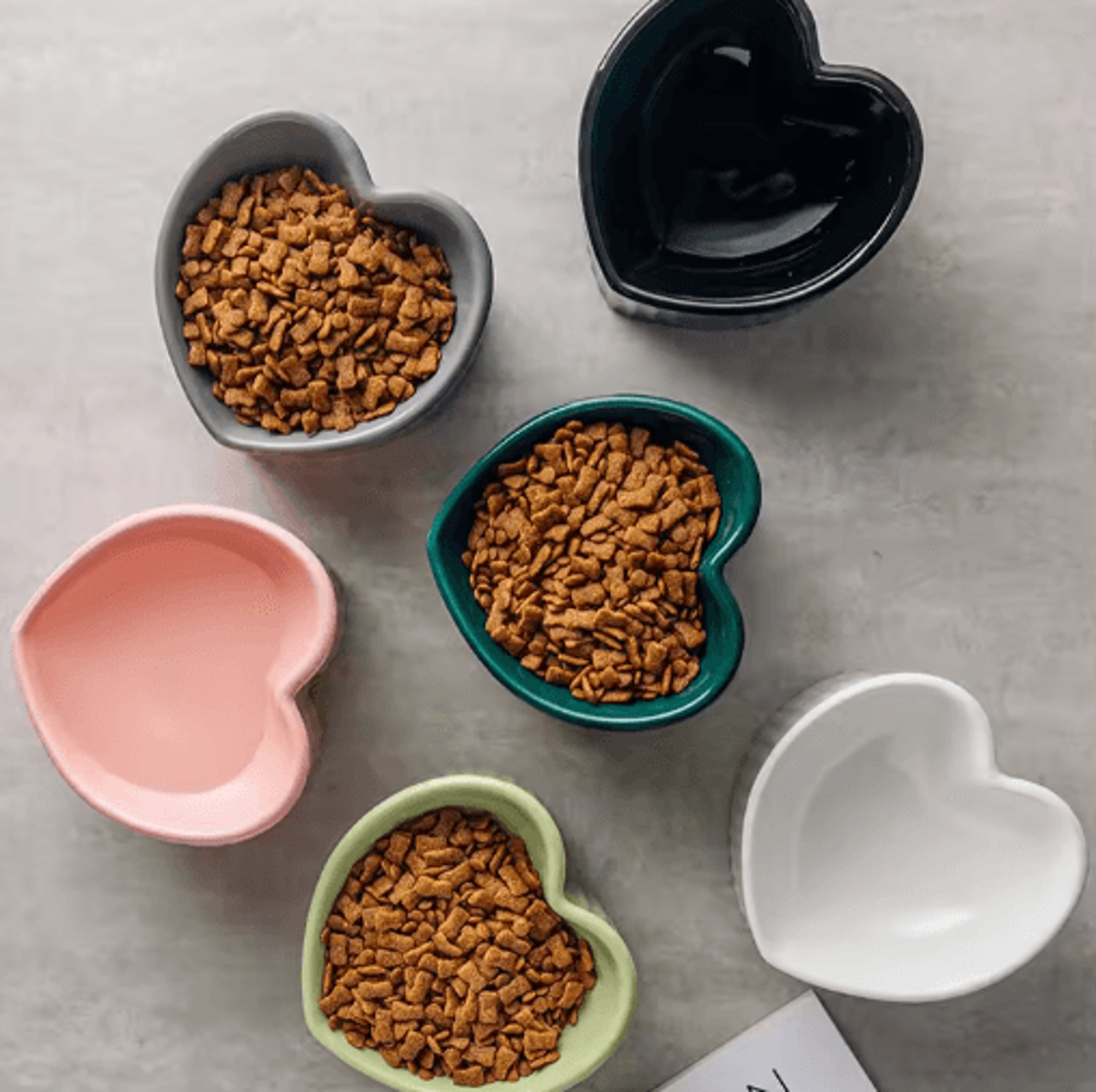 Slanted Ceramic Cat Bowl With Elevated Anti Tip Feeding Stand 5