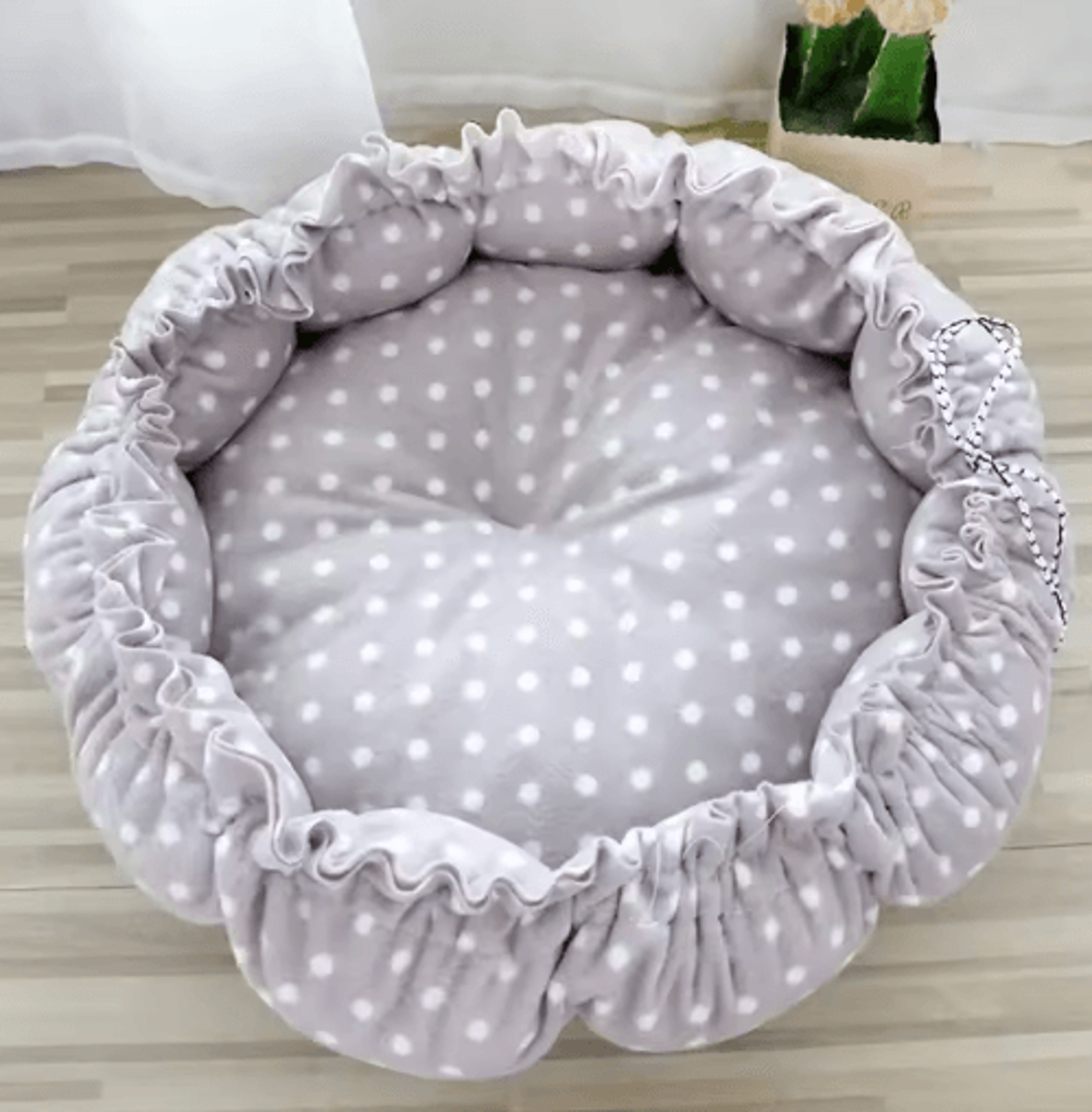 CozyNest Plush Pet Bed Basket For Cats Kittens  Small Dogs 2