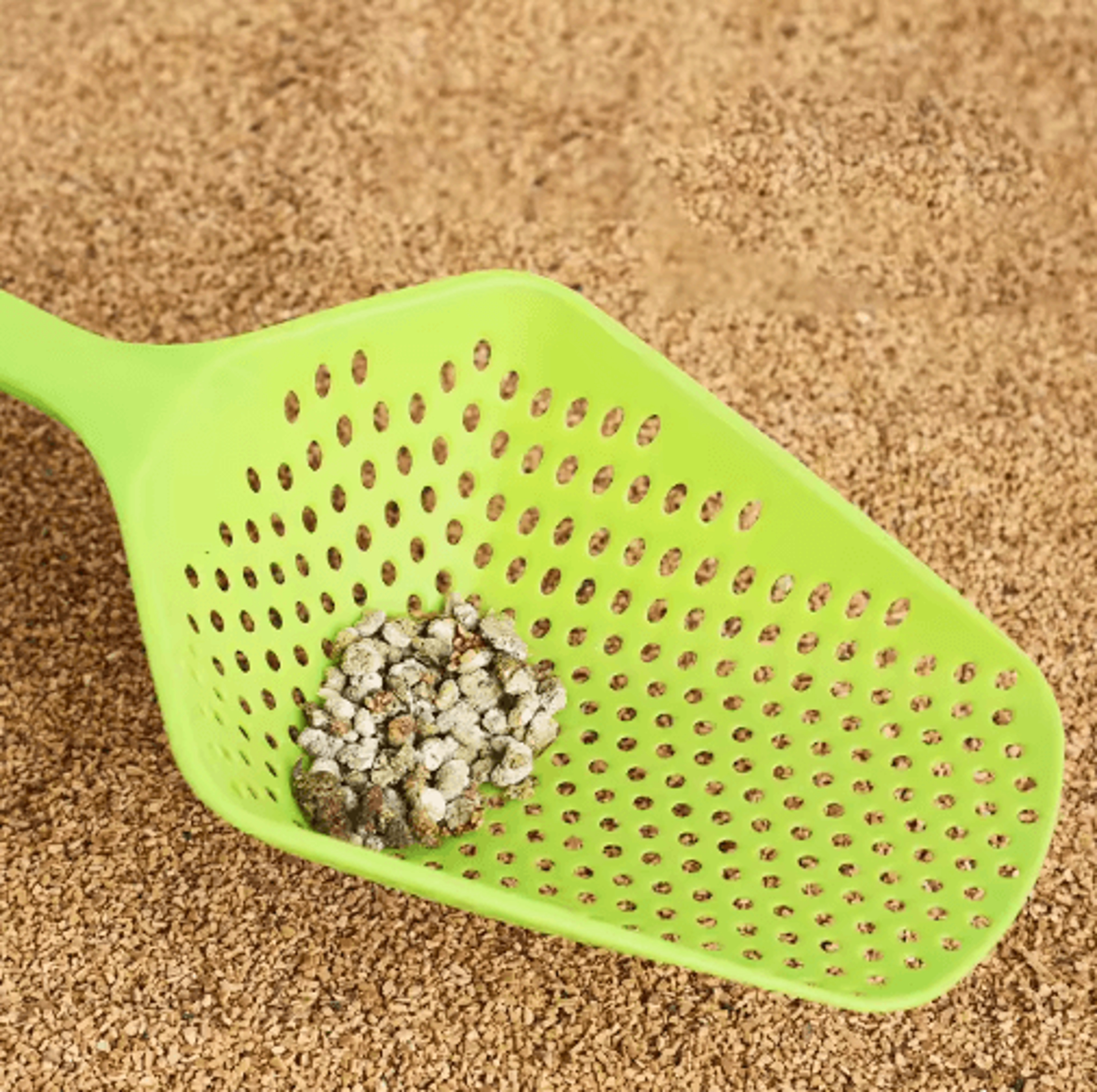 DeepClean Large Cat Litter Scoop  HeavyDuty Sifter Shovel For Fast  Easy Litter Box Cleaning 3
