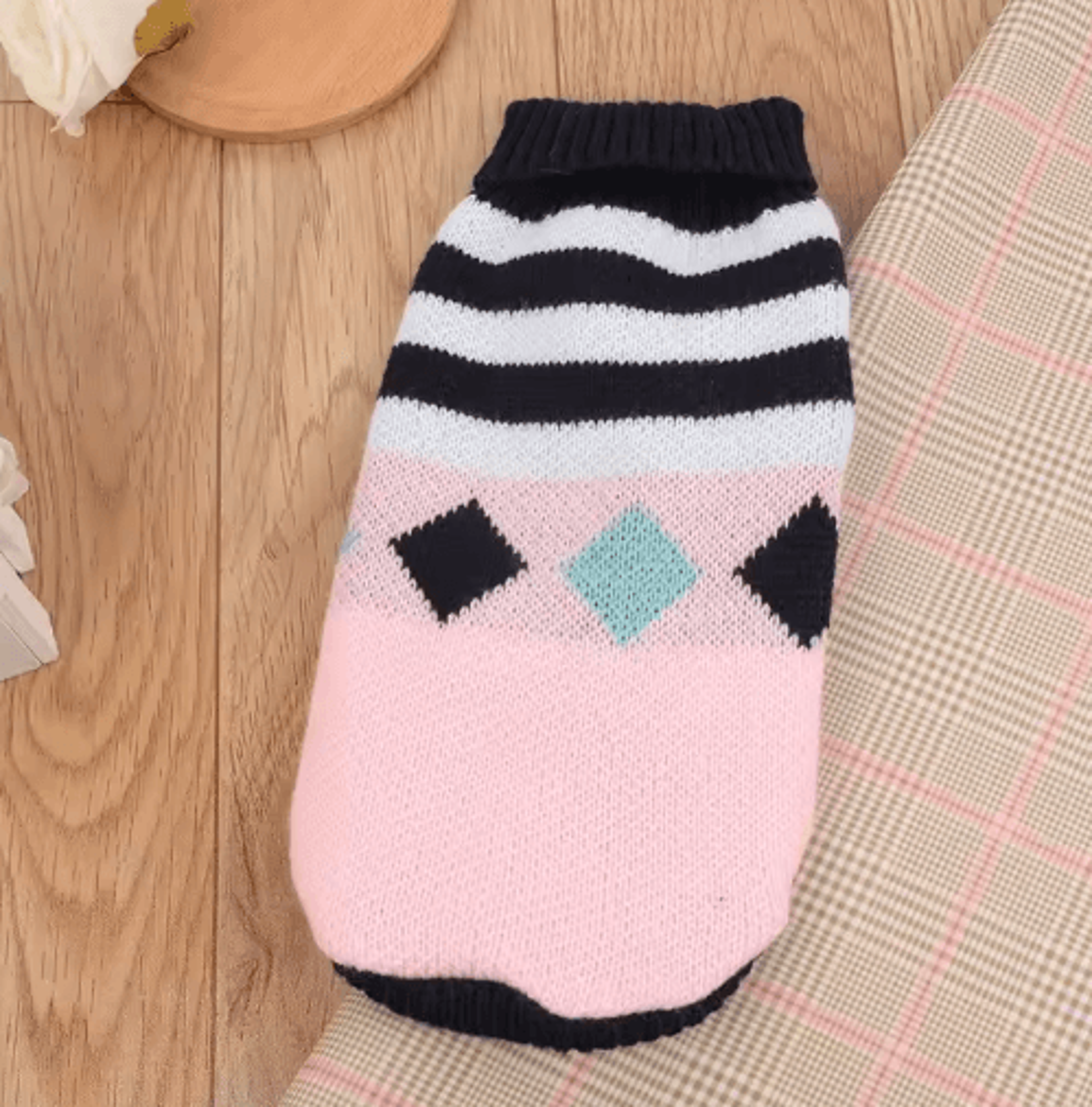 Winter Sphynx Cat Sweater Vest  Soft Christmas Pullover For Hairless Cats 7