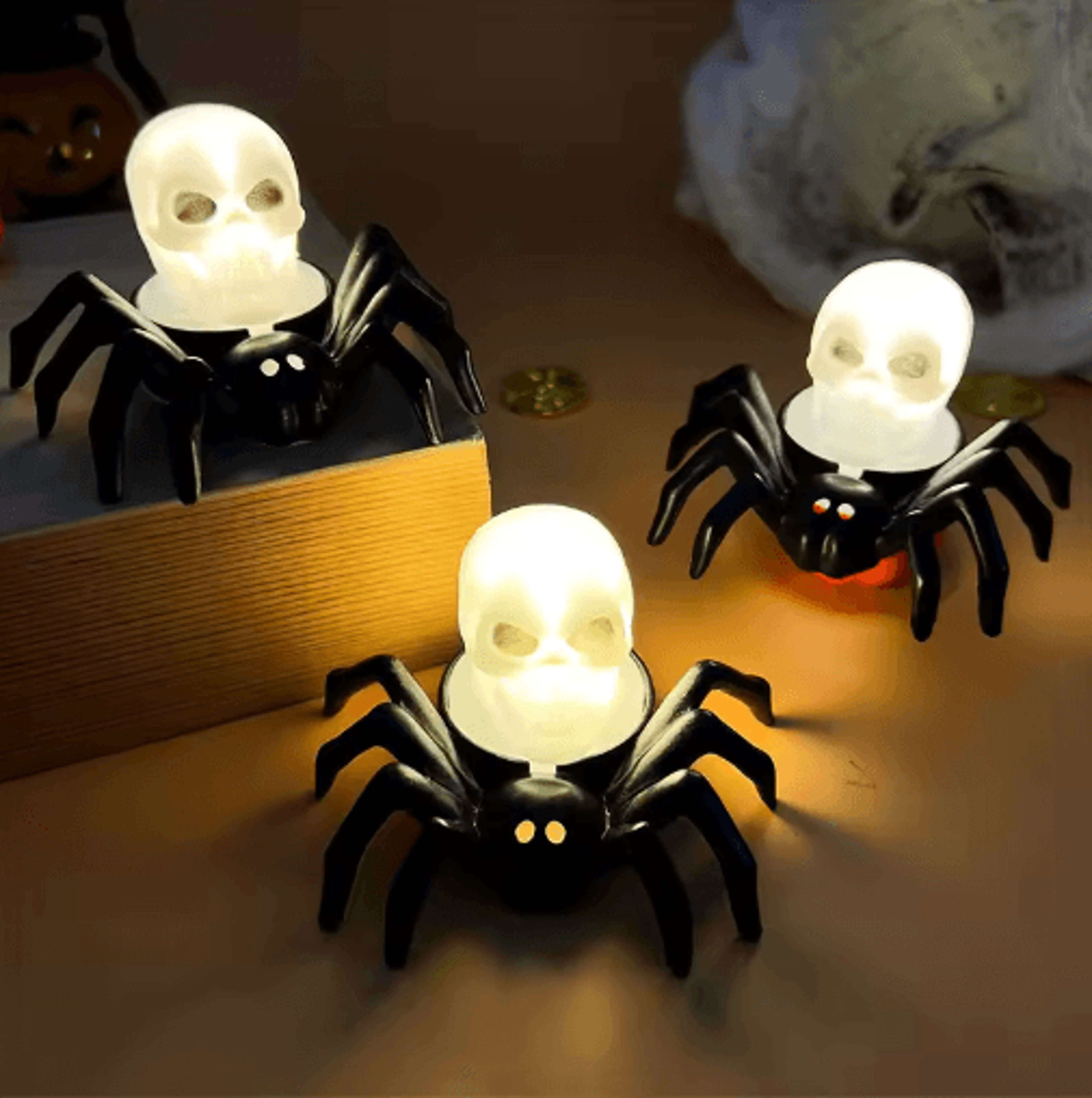 LED Spider Skull Halloween Candle Light  Plastic Horror Lamp For Haunted House Bar  Party Decor 5