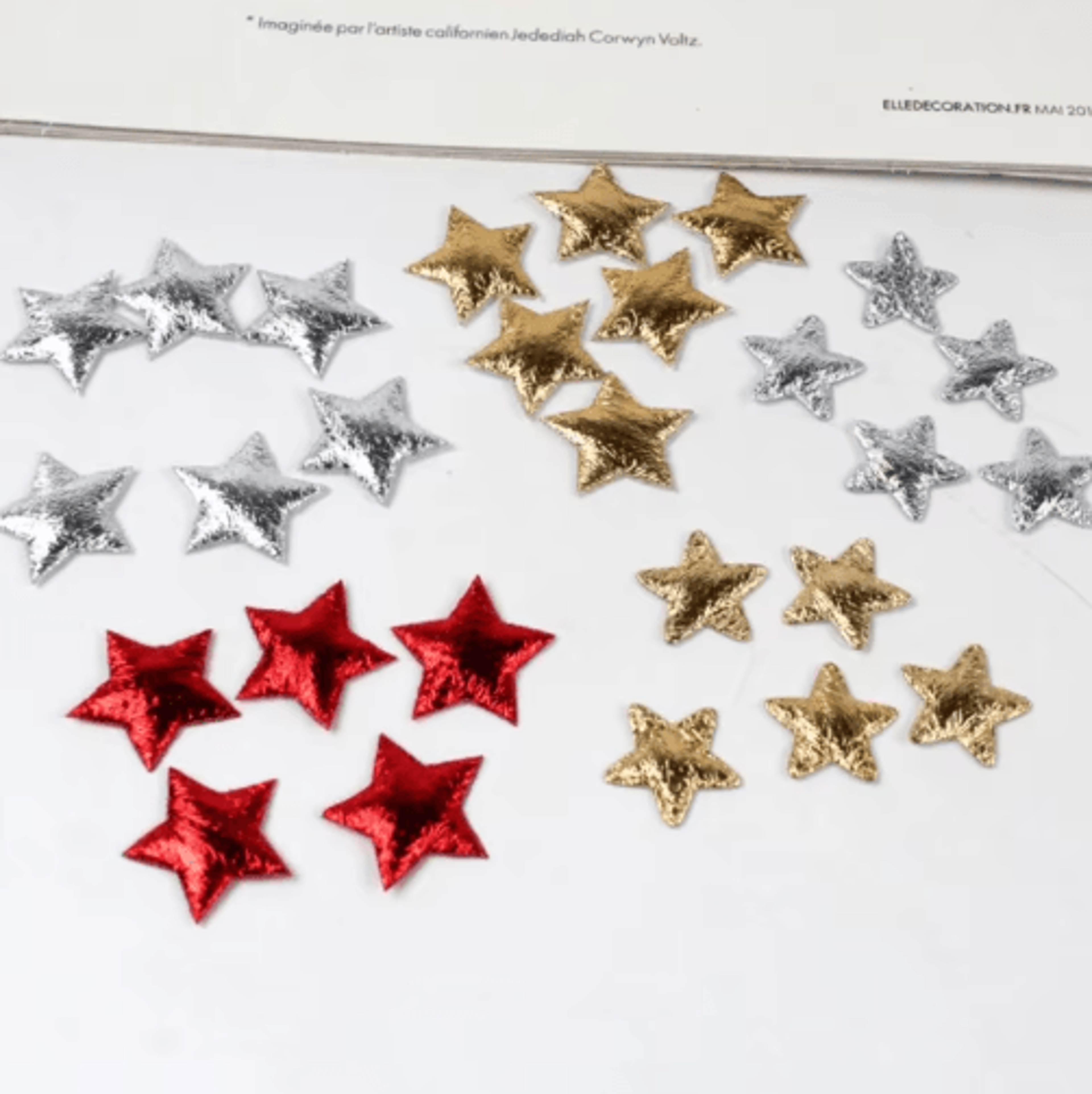 100Piece Gold Foam Stars For Christmas Crafts And Party Decor 4
