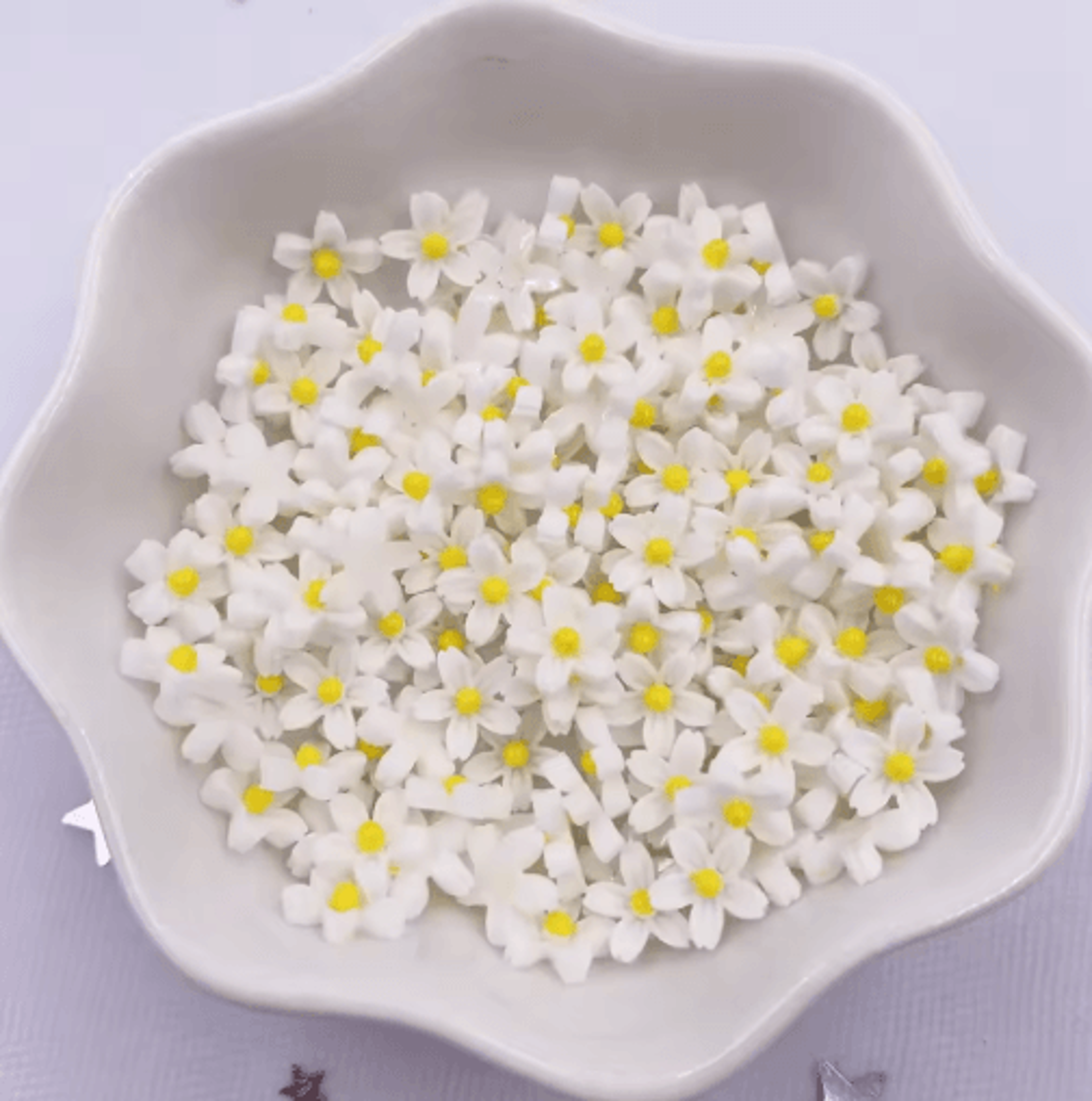 100Piece 8mm Colorful Mini Resin Flower Gems For Crafts And Nail Art 5