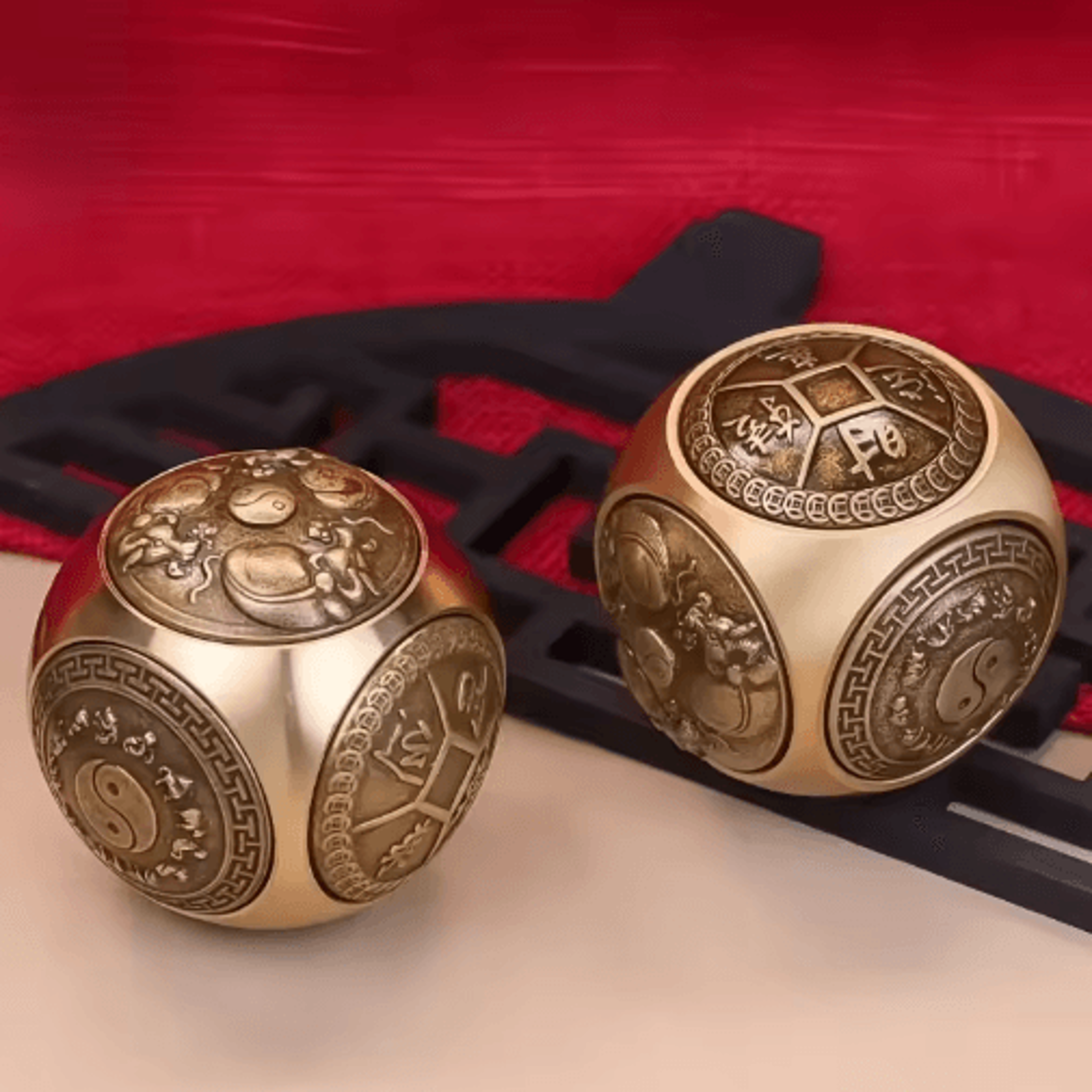 Rotating SixFaced Chinese Lucky Coin Spinner Fidget Toy 5