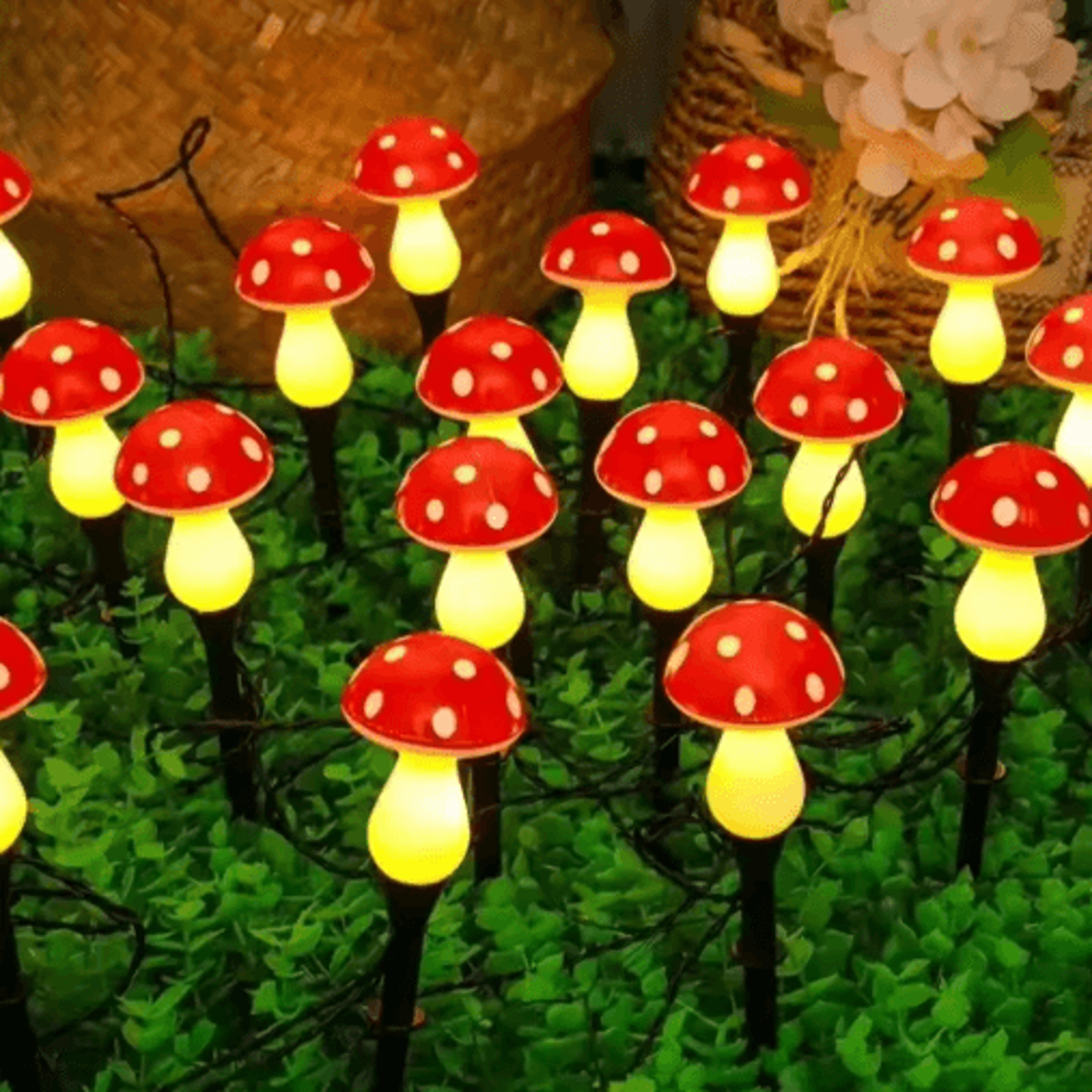 Solar Mushroom Path Light With 8 LED Lighting Modes 7