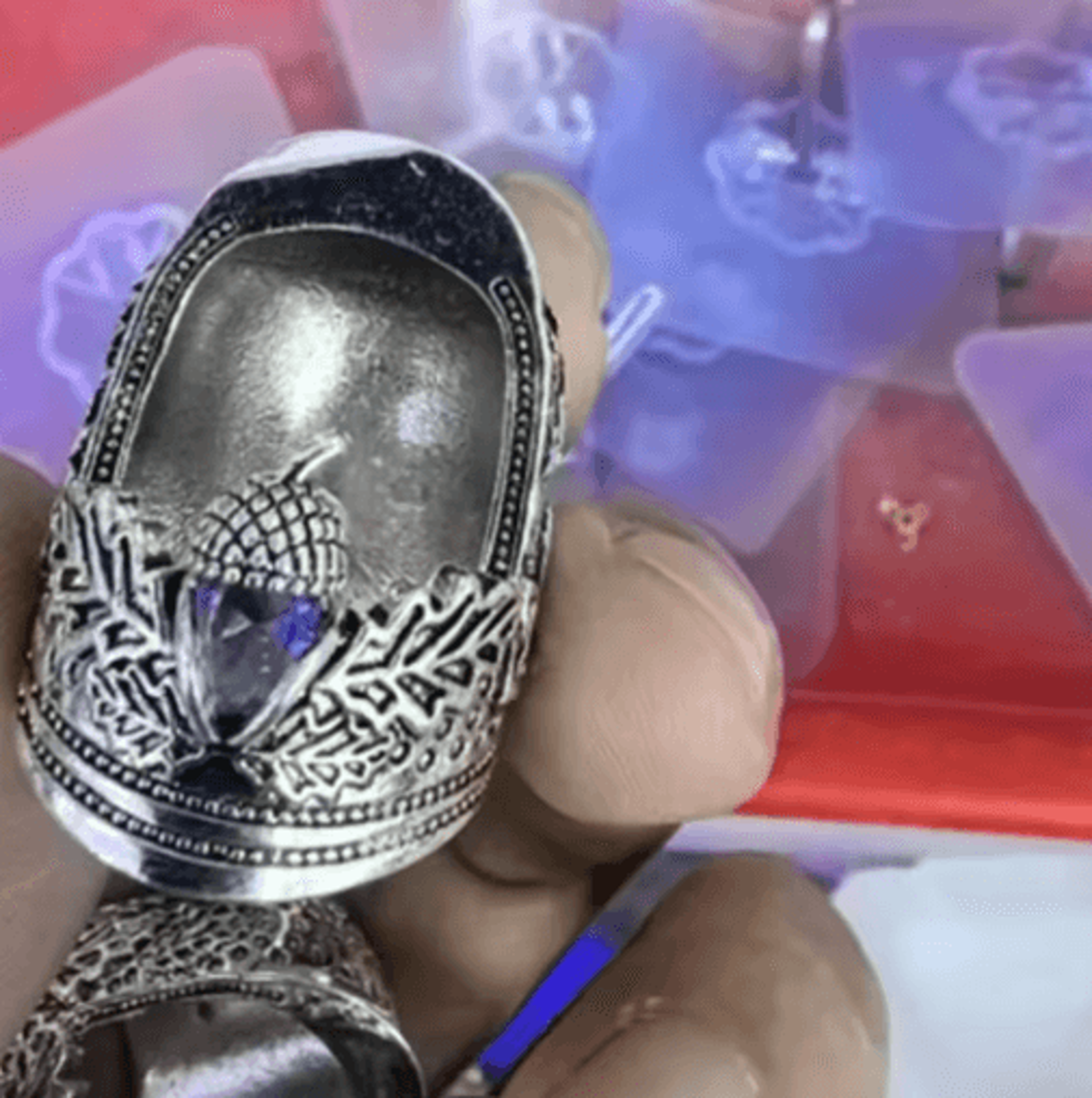 Retro Metal Acorn Adjustable Sewing Thimble 3