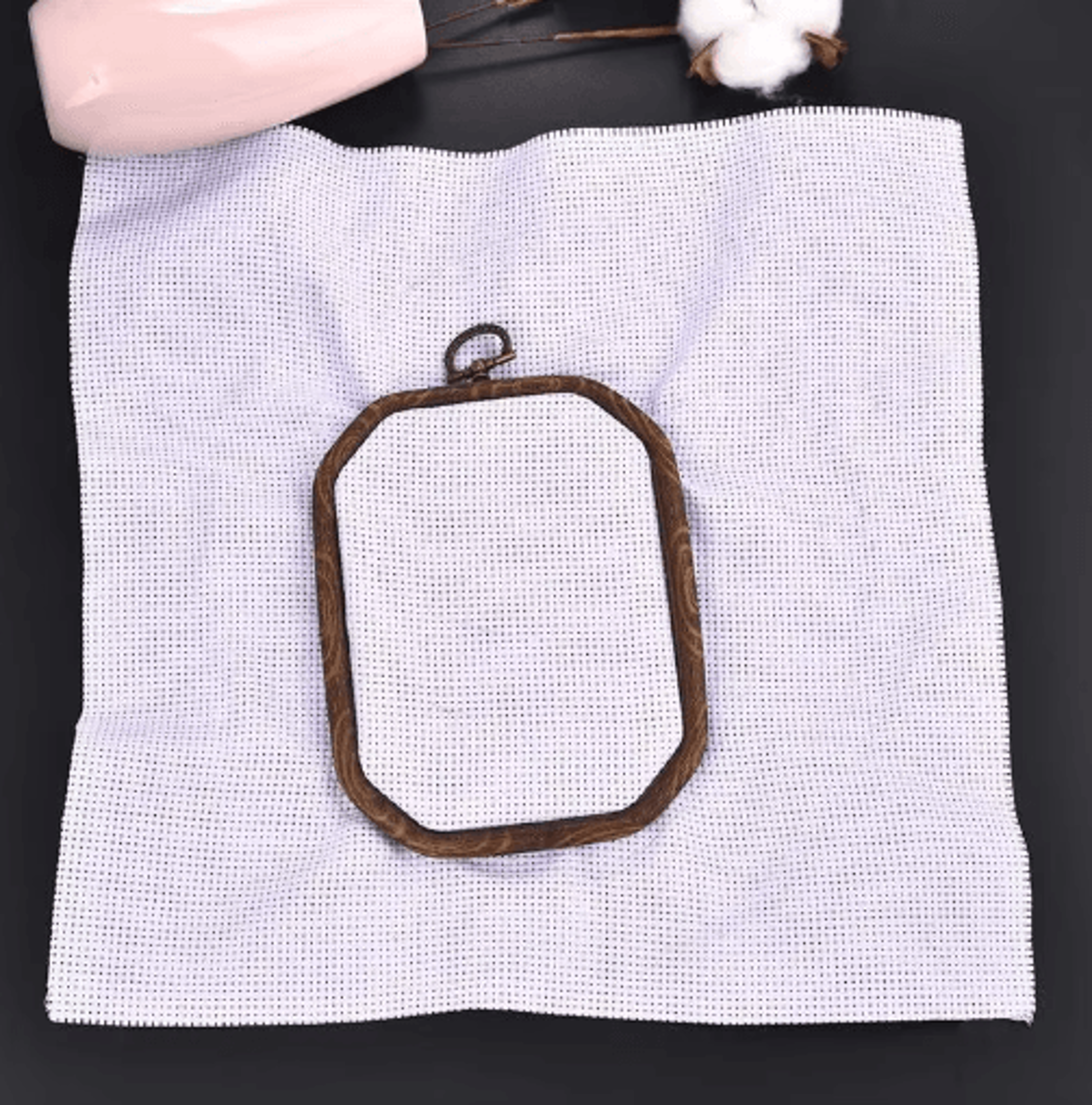 Retro Square Plastic Embroidery Hoop Frame 18