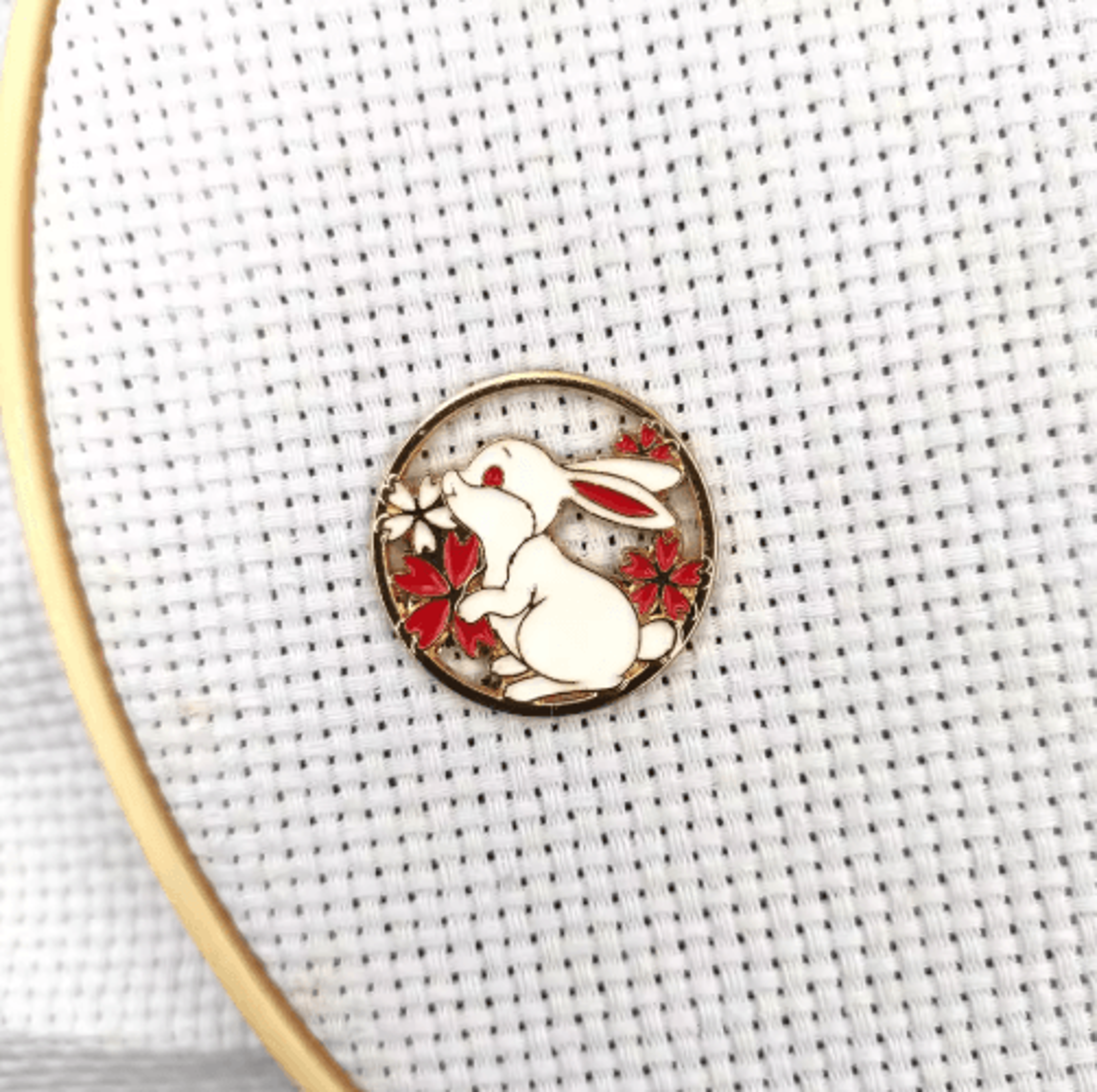 Cute Rabbit Magnetic Needle Minder For Cross Stitch 2