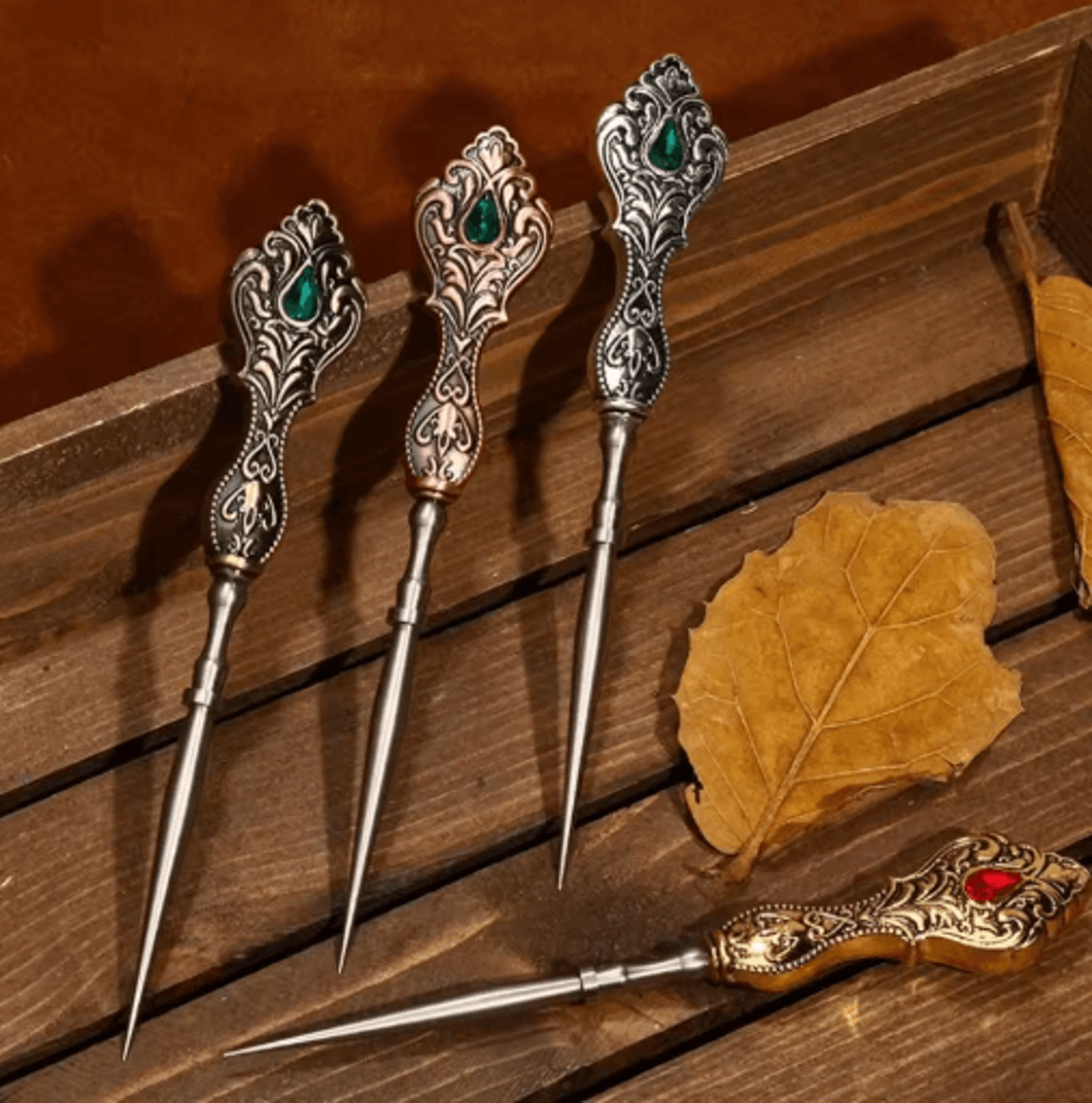 Vintage Metal Sewing Awl For Leather  Hand Stitching 9