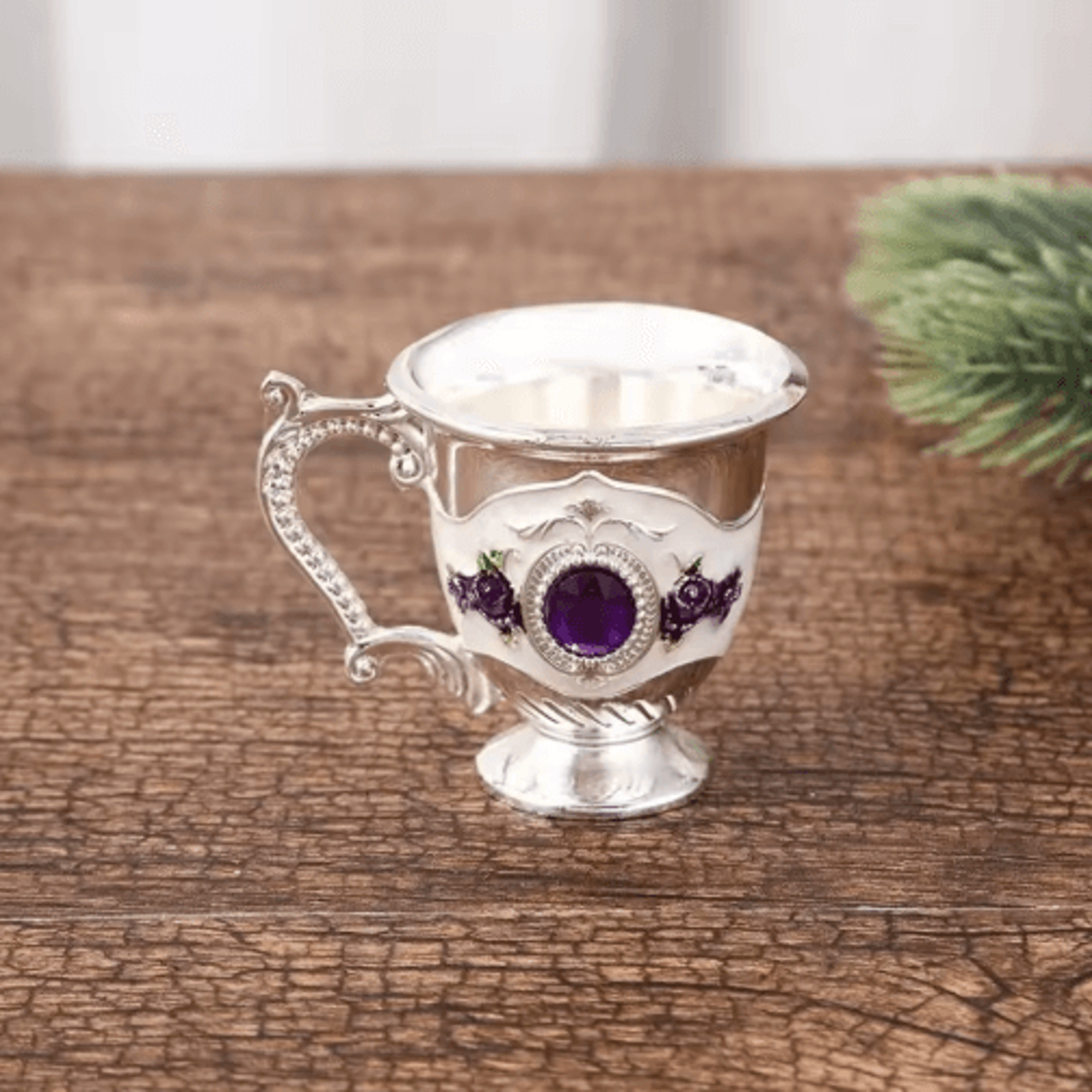 EuropeanStyle Metal Goblet With Handle 5